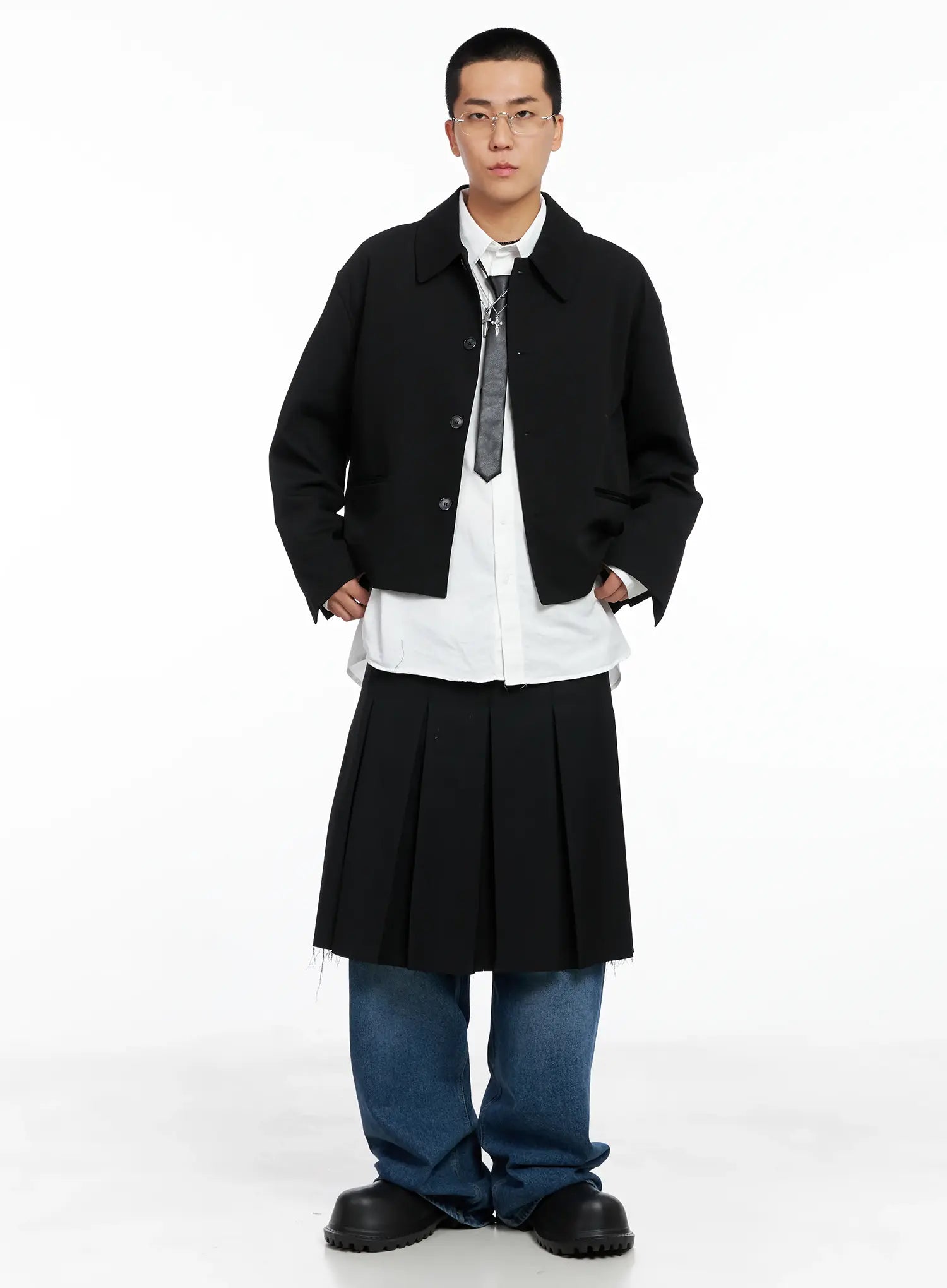 Men's Cropped Button-Up Jacket IS502