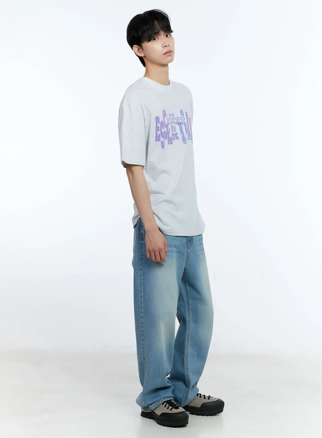 Men's Essential Graphic T-Shirt IL529