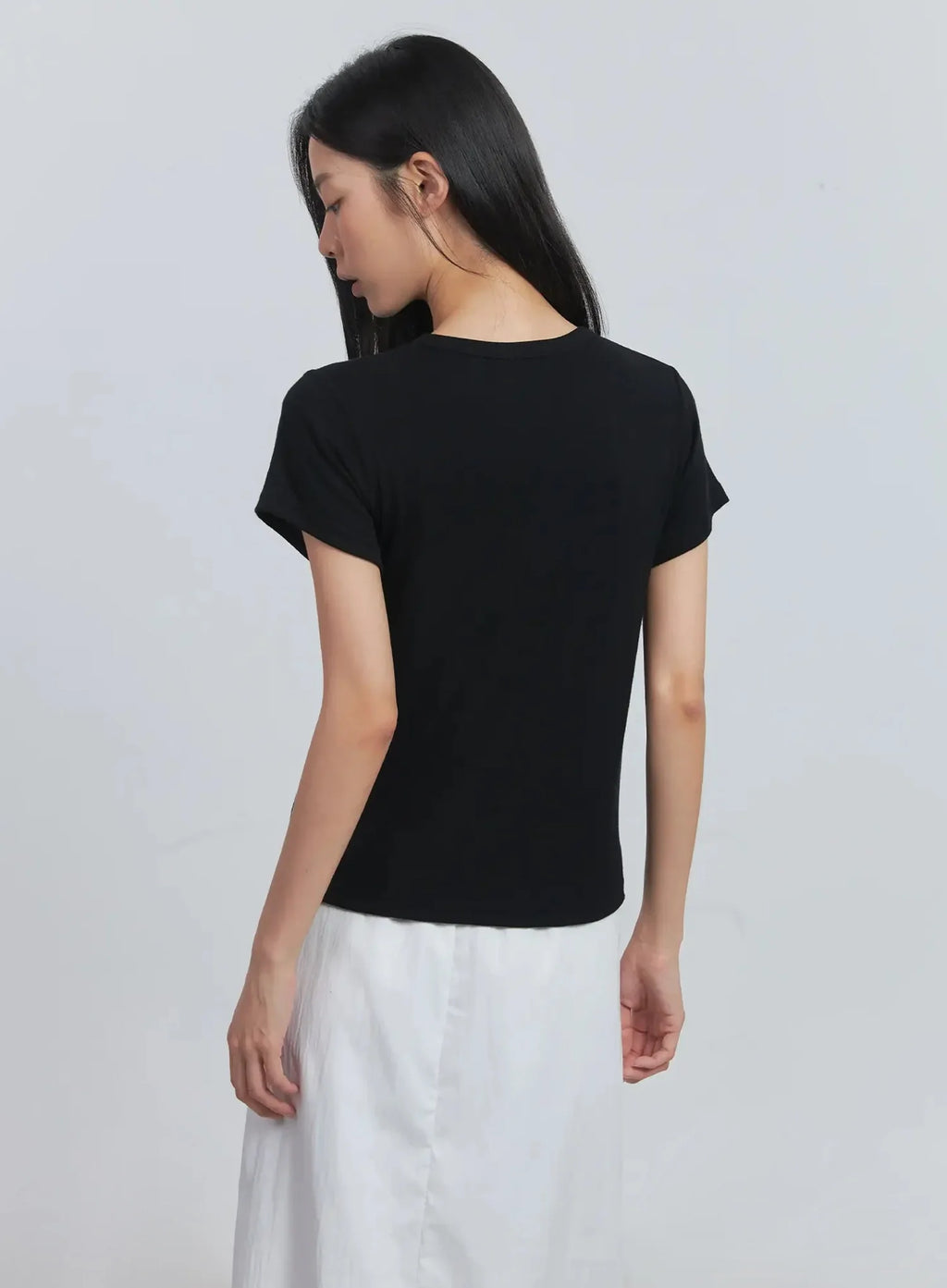 Loose-Fit Short-Sleeve Tee IU512
