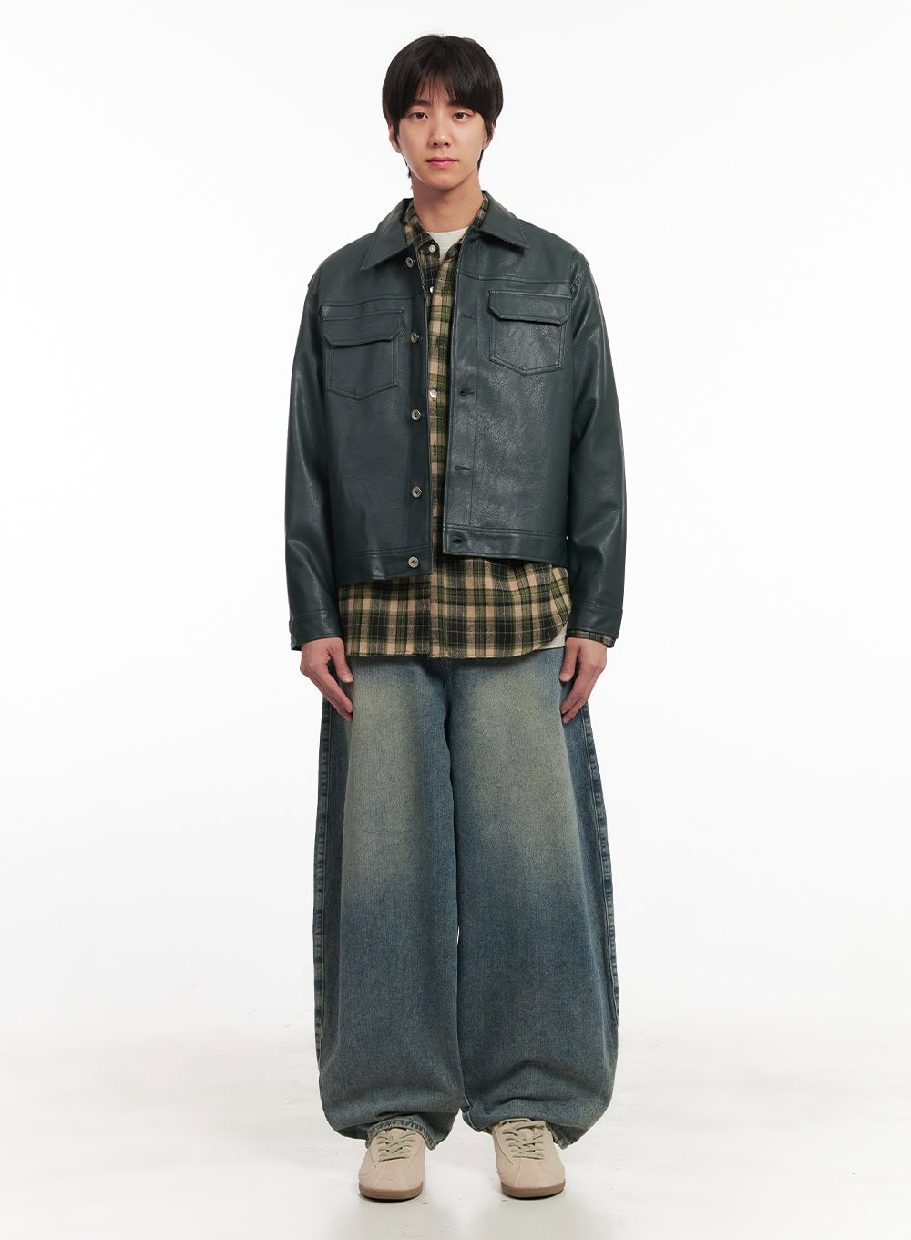 Men's Faux-Leather Collared Trucker Jacket IA511