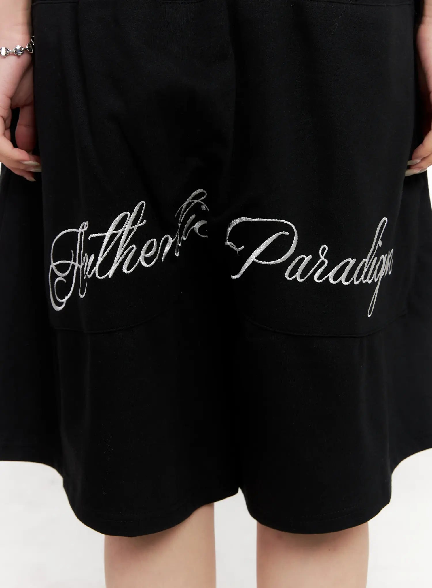 Graphic Detail Sweat Shorts CL528