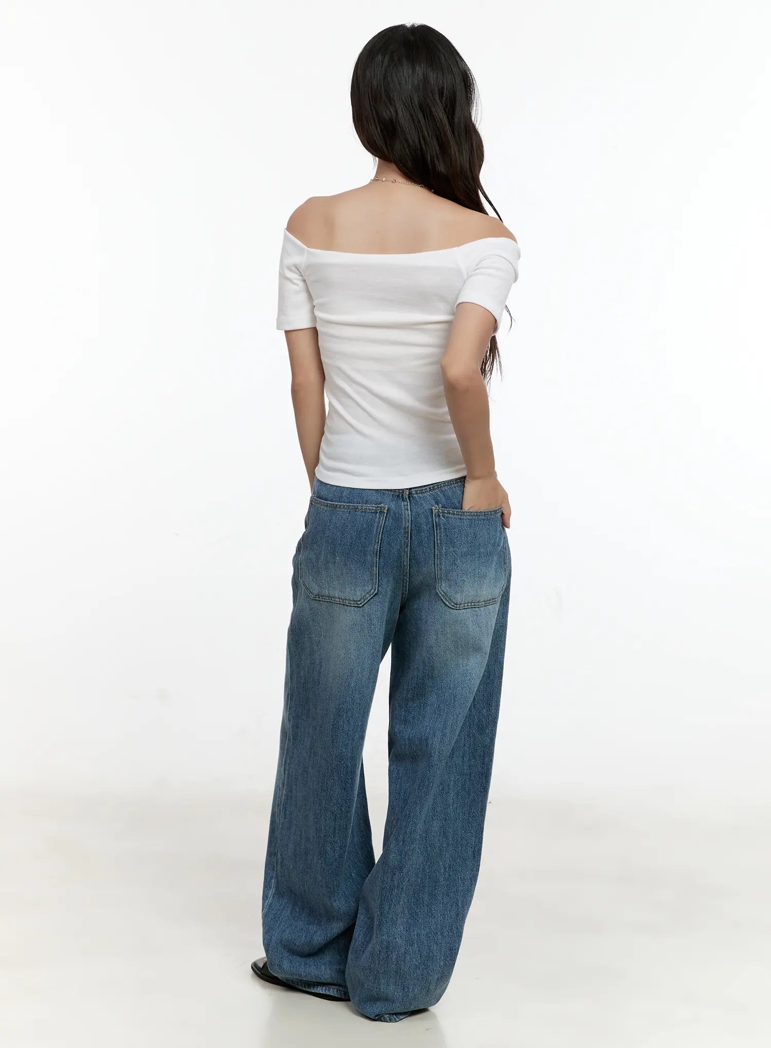 Doyeon Washed Wide-Leg Denim Jeans CG501