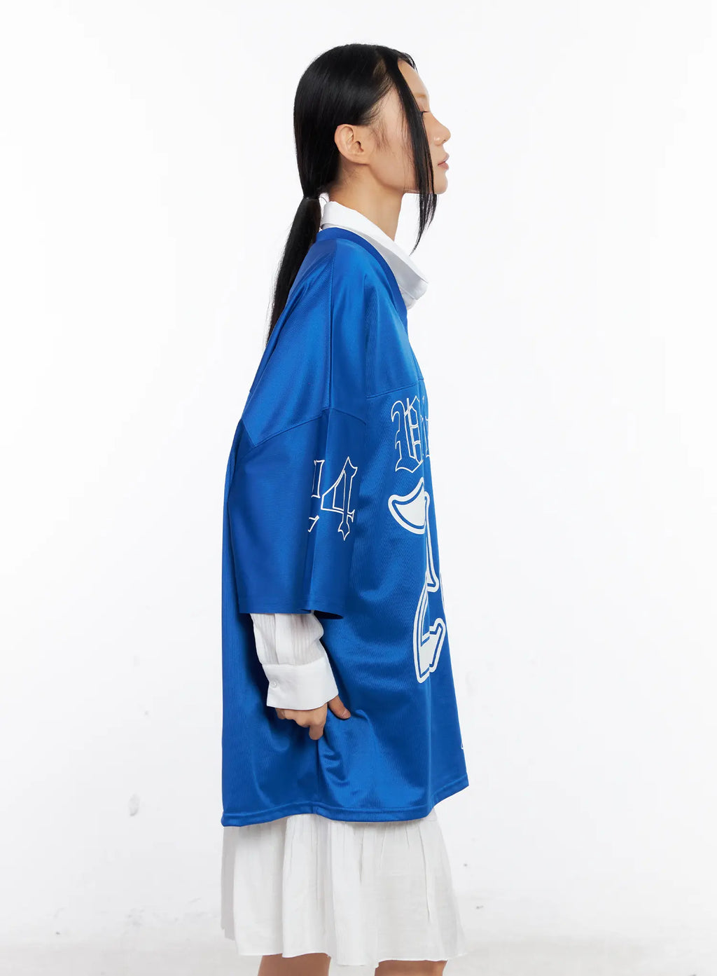 Oversized V-Neck Graphic Tee CL529