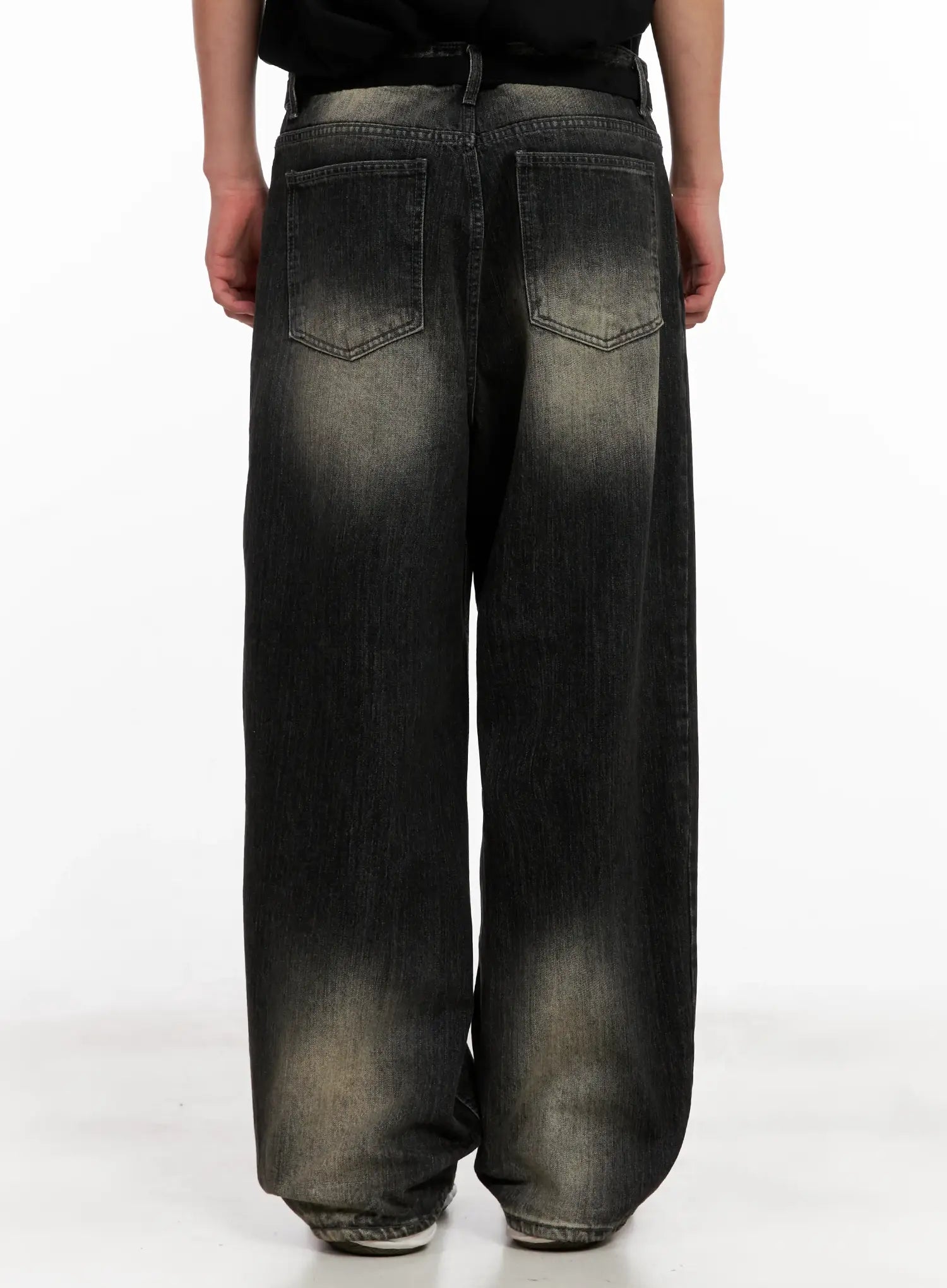 Men's Brushed Wide-Leg Denim Jeans IL521