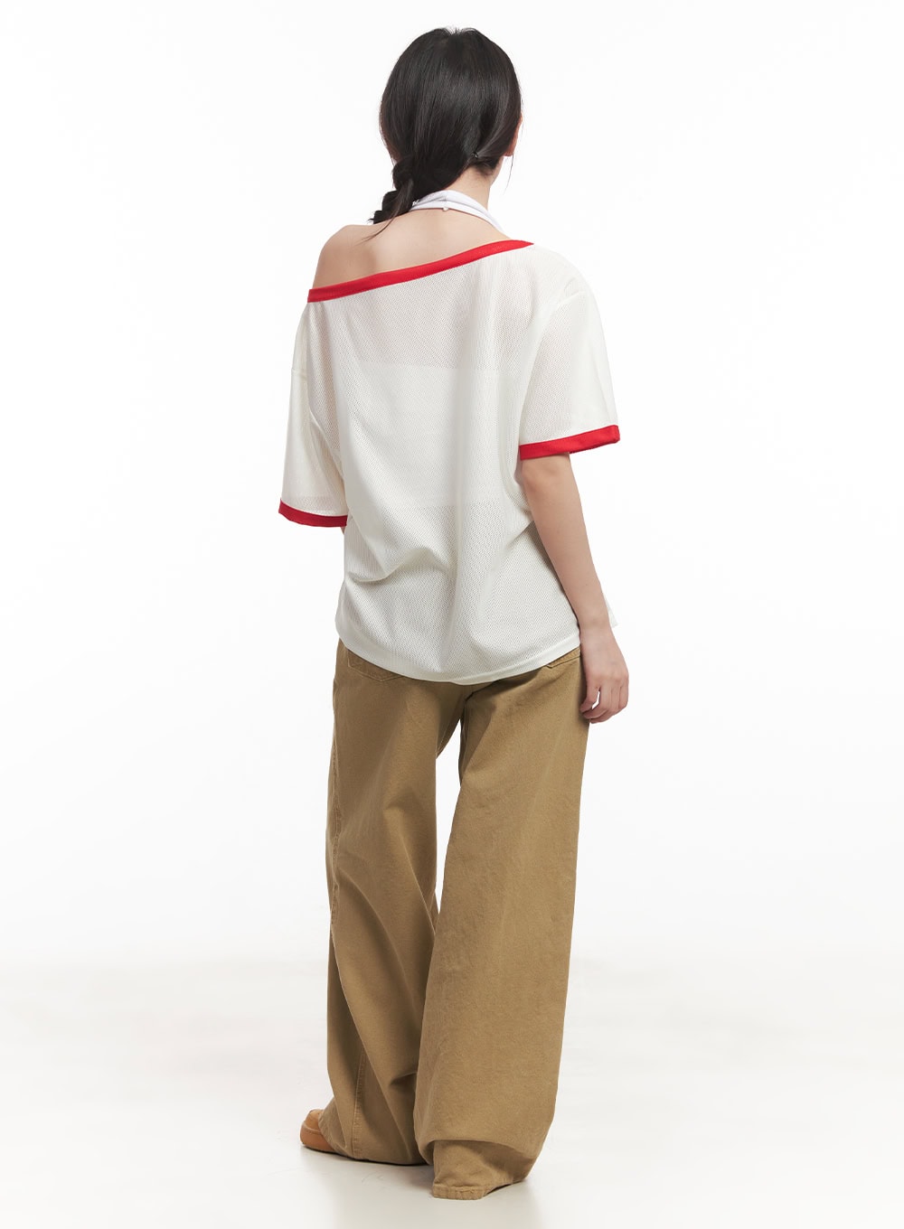 Sporty Mesh Off-Shoulder Top CA530