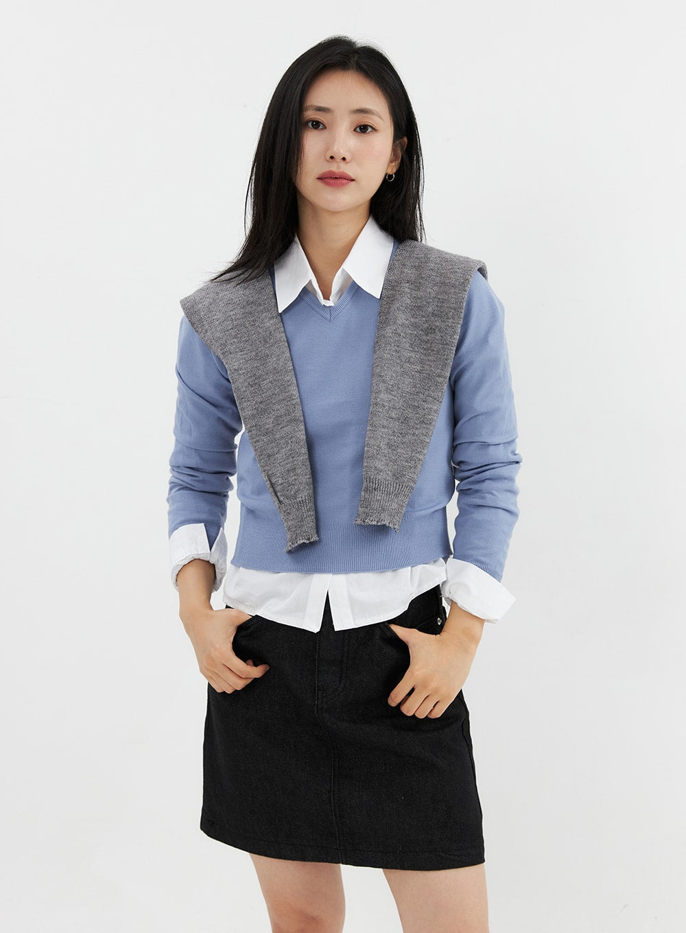 V-Neck Knit Sweater OO304