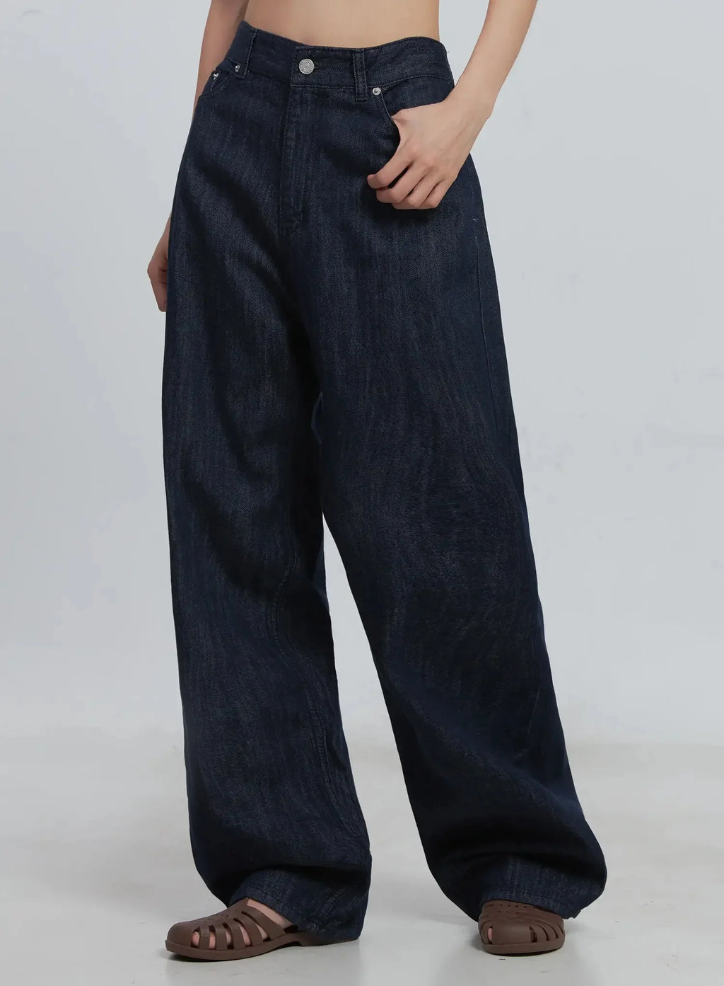 Catie Straight-Fit Jeans IU512