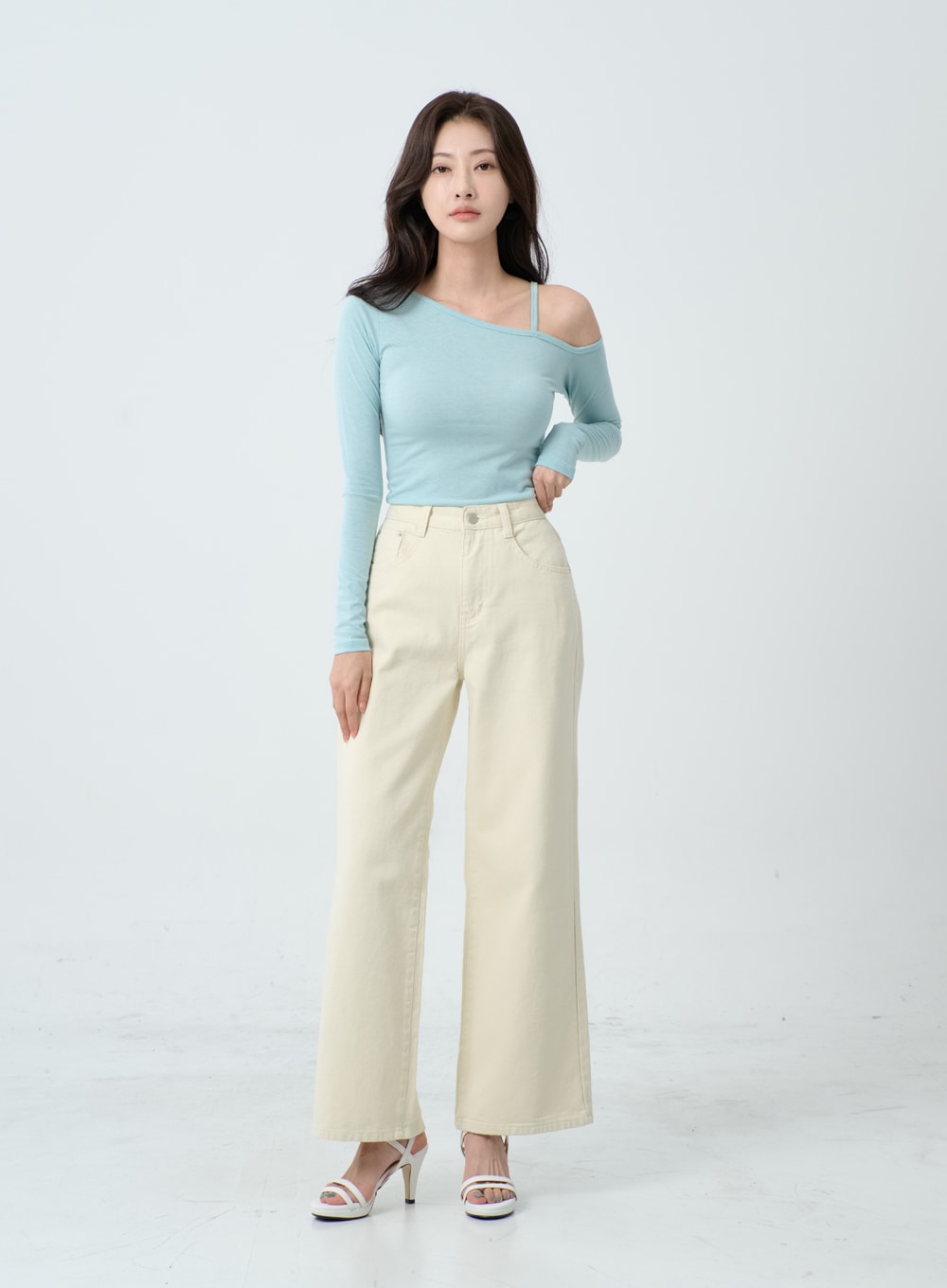 Unbalance Thin Strap Off-Shoulder T-Shirt IO24