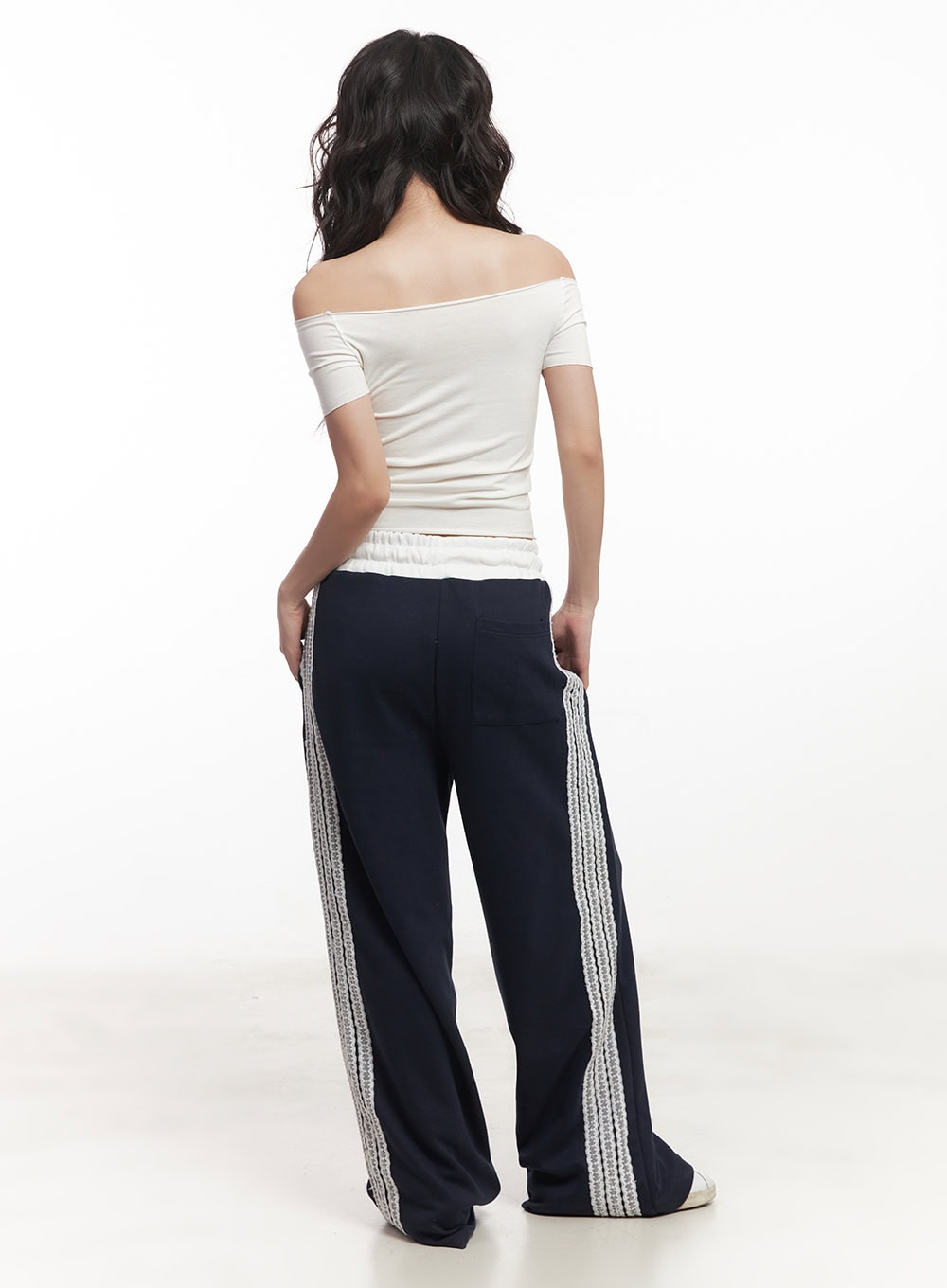 Angel Lace Wide-Leg Trackpants CA521