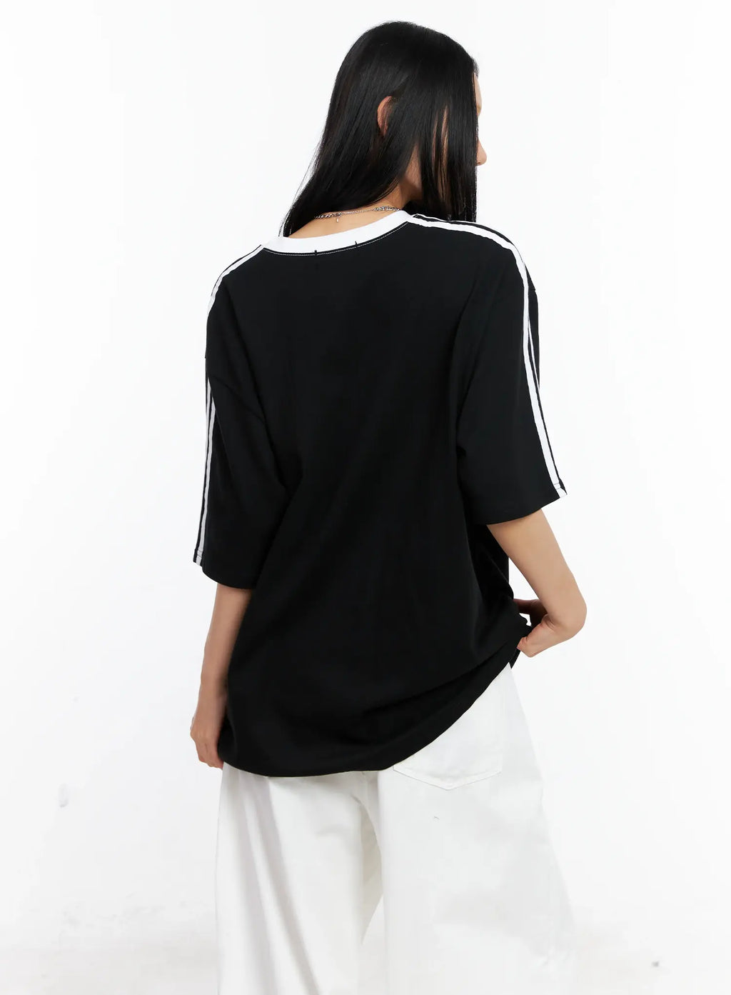 Oversized Graphic Logo Tee CL529