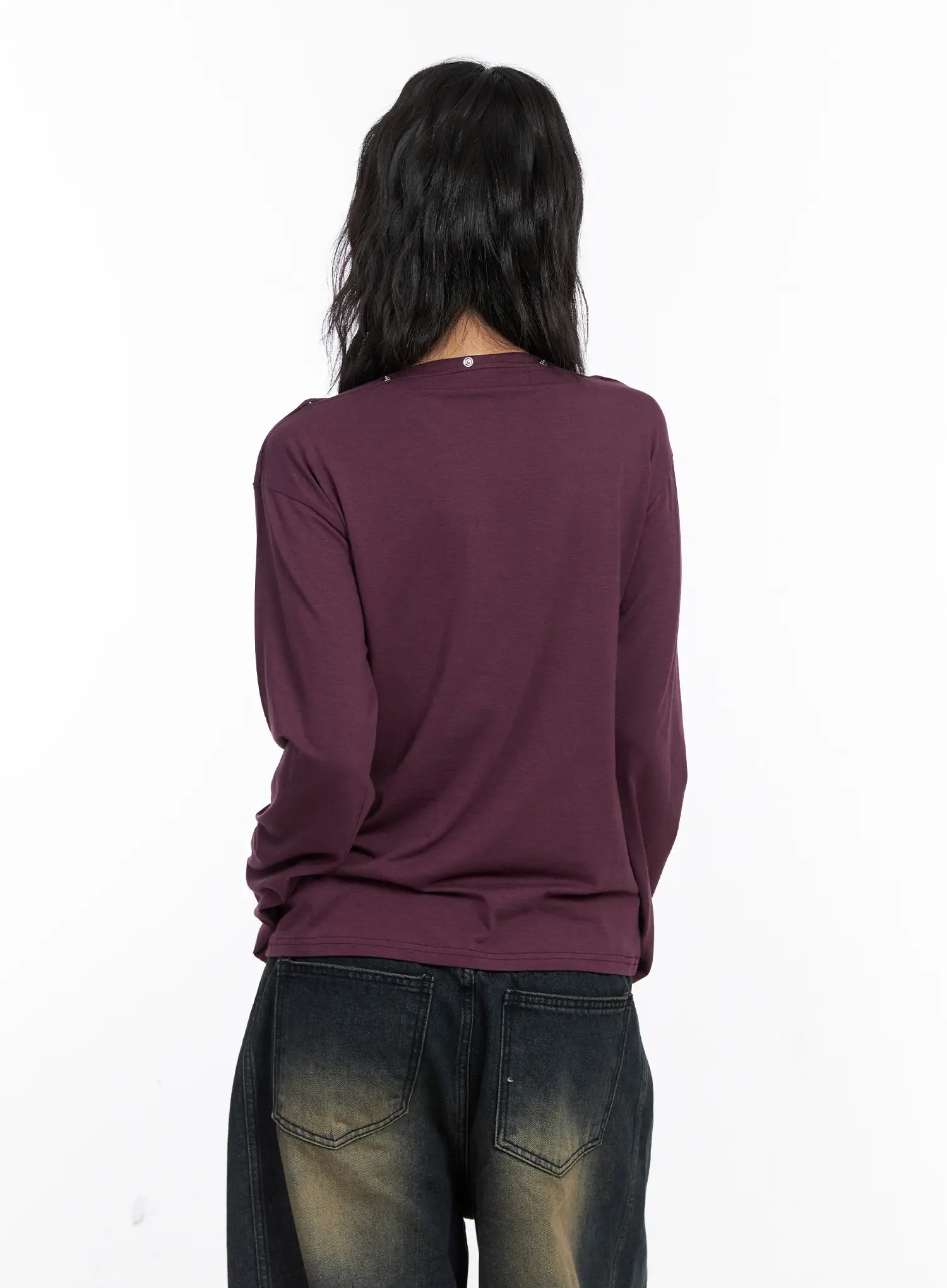 Eyelet Graphic Off-Shoulder Top CO507