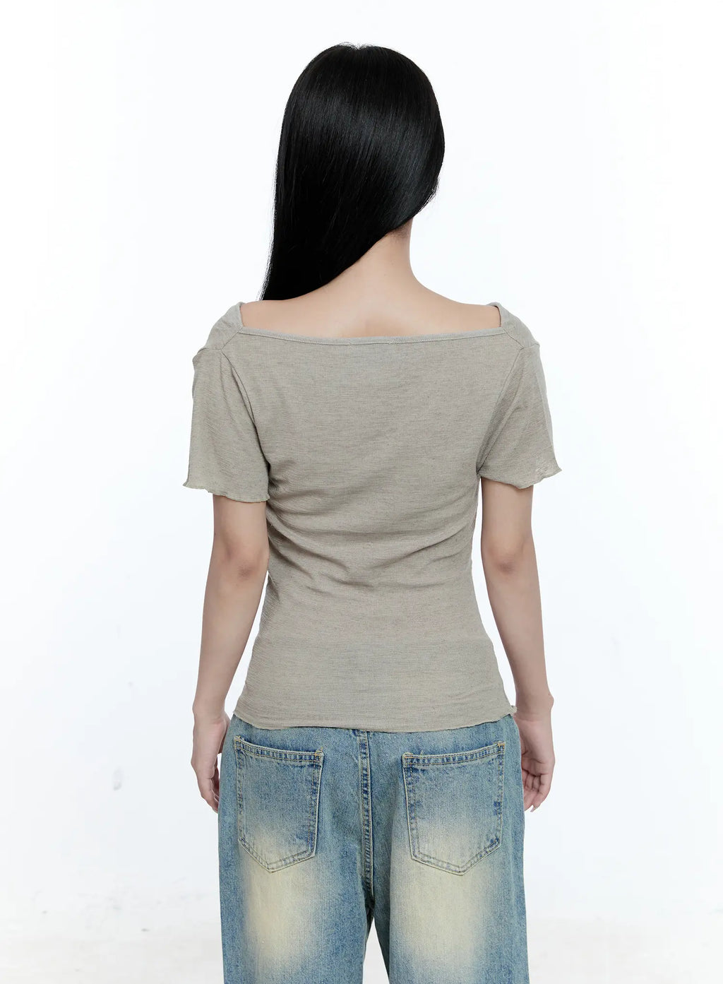 Versatile Off-Shoulder Shirred Top CG507