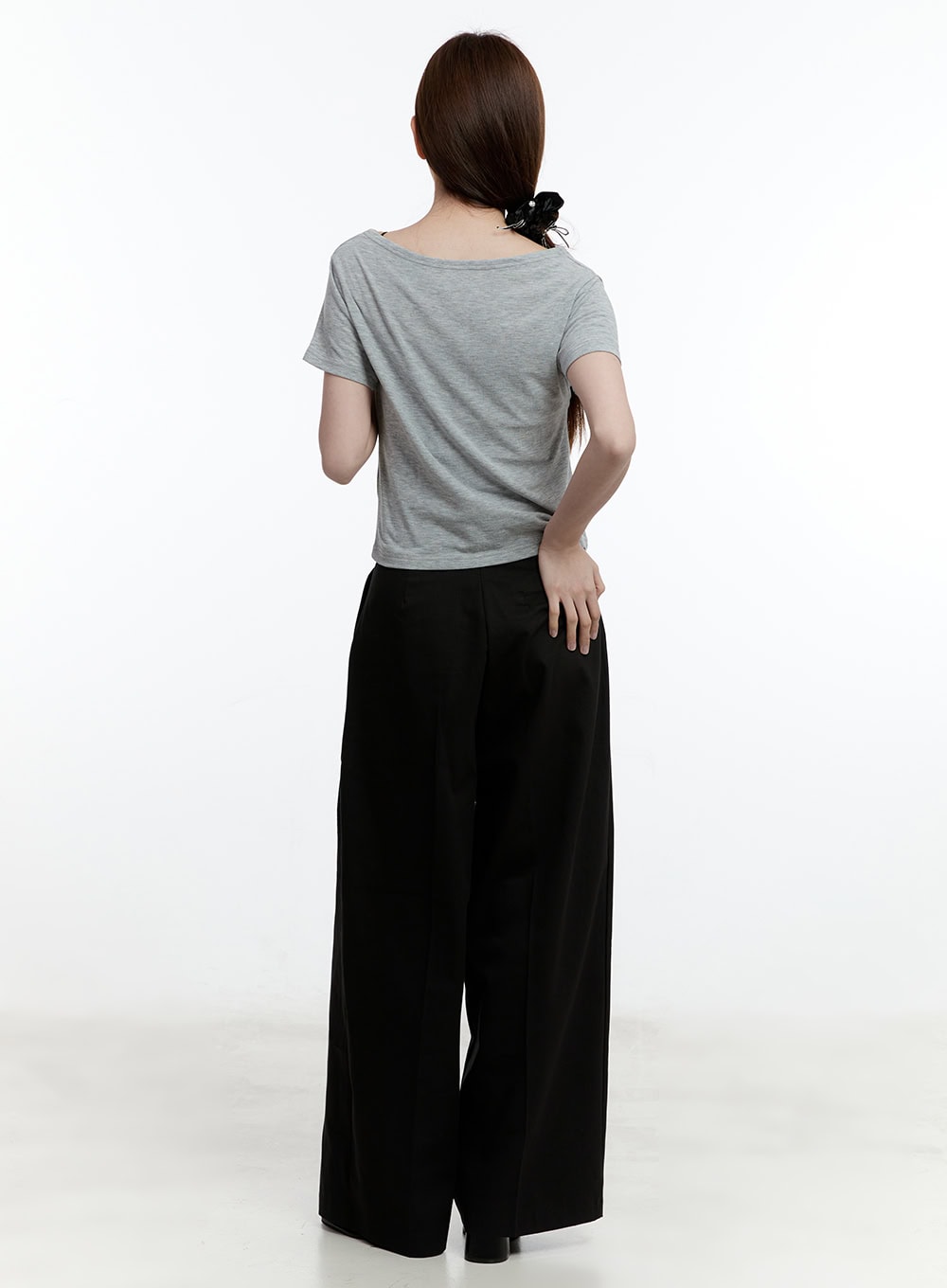 Pintuck Wide-Fit Slacks CM521