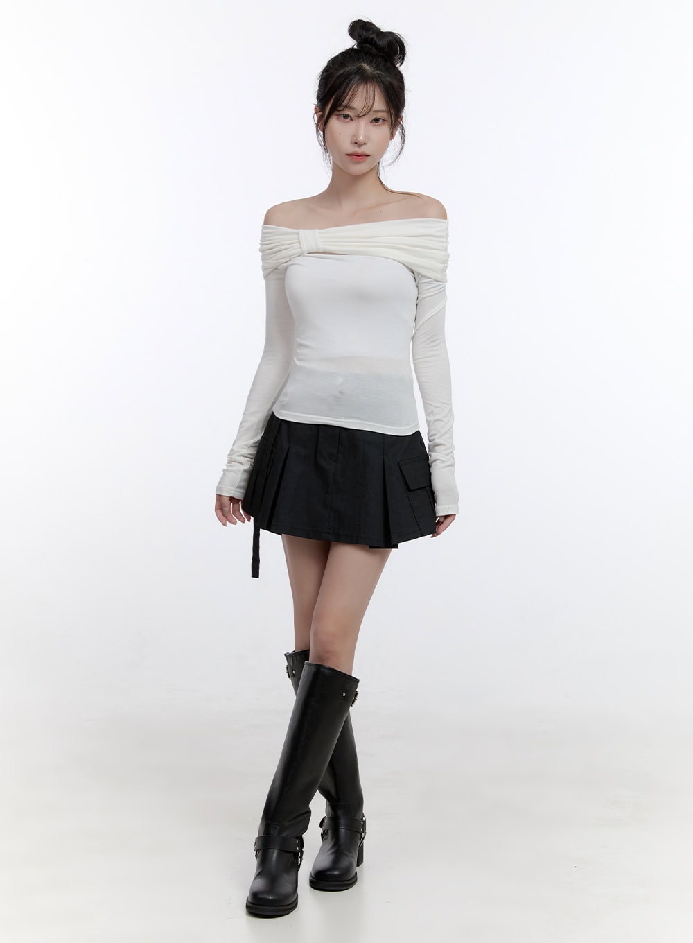 Shirred Off-Shoulder Solid T-Shirt CO419