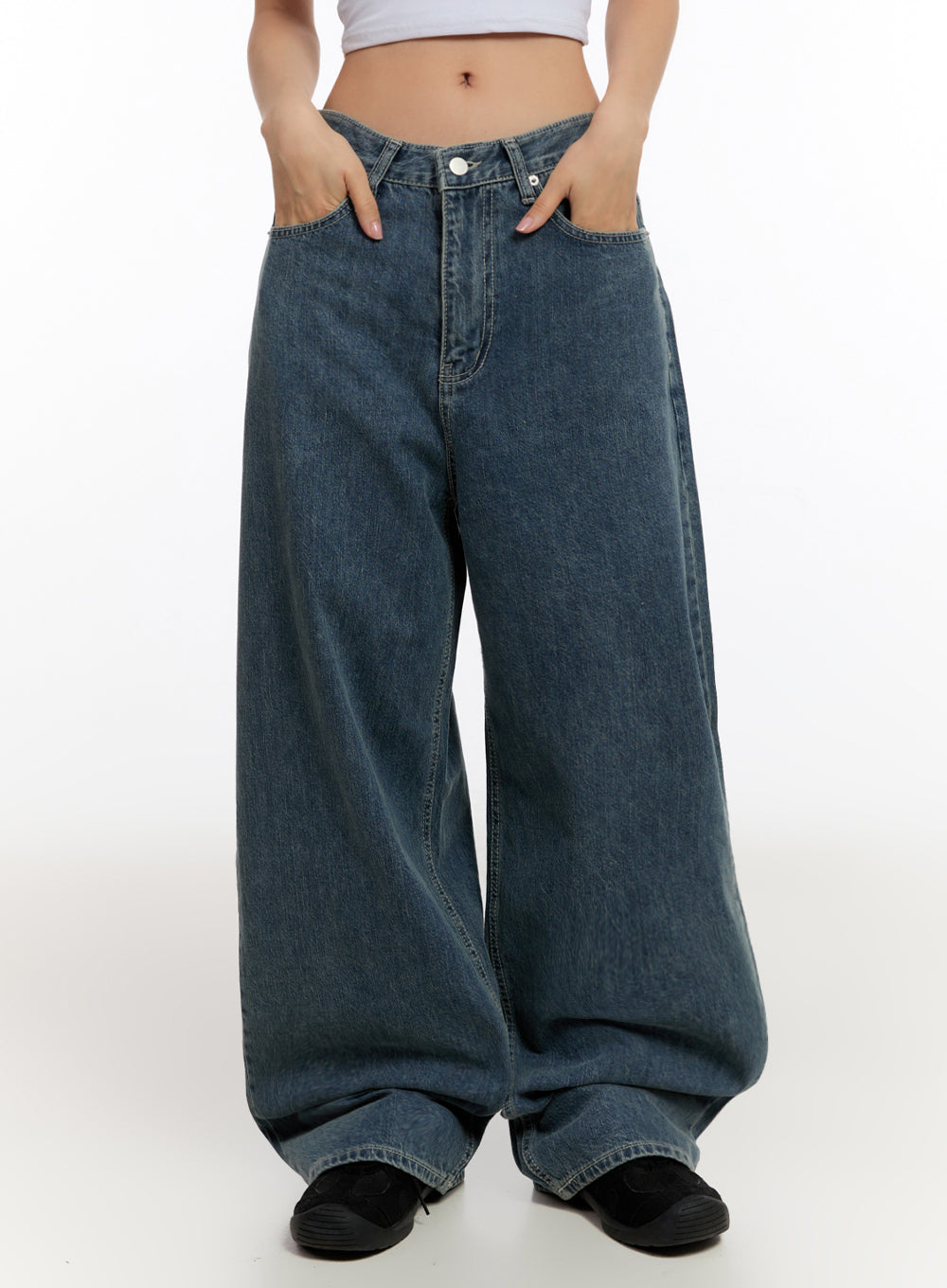 Hayden Wide-Leg Graphic Jeans IU509