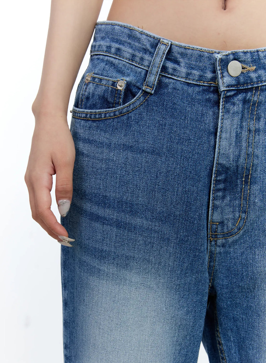 Eunbyul Wide-Leg Flare Denim Jeans CL530