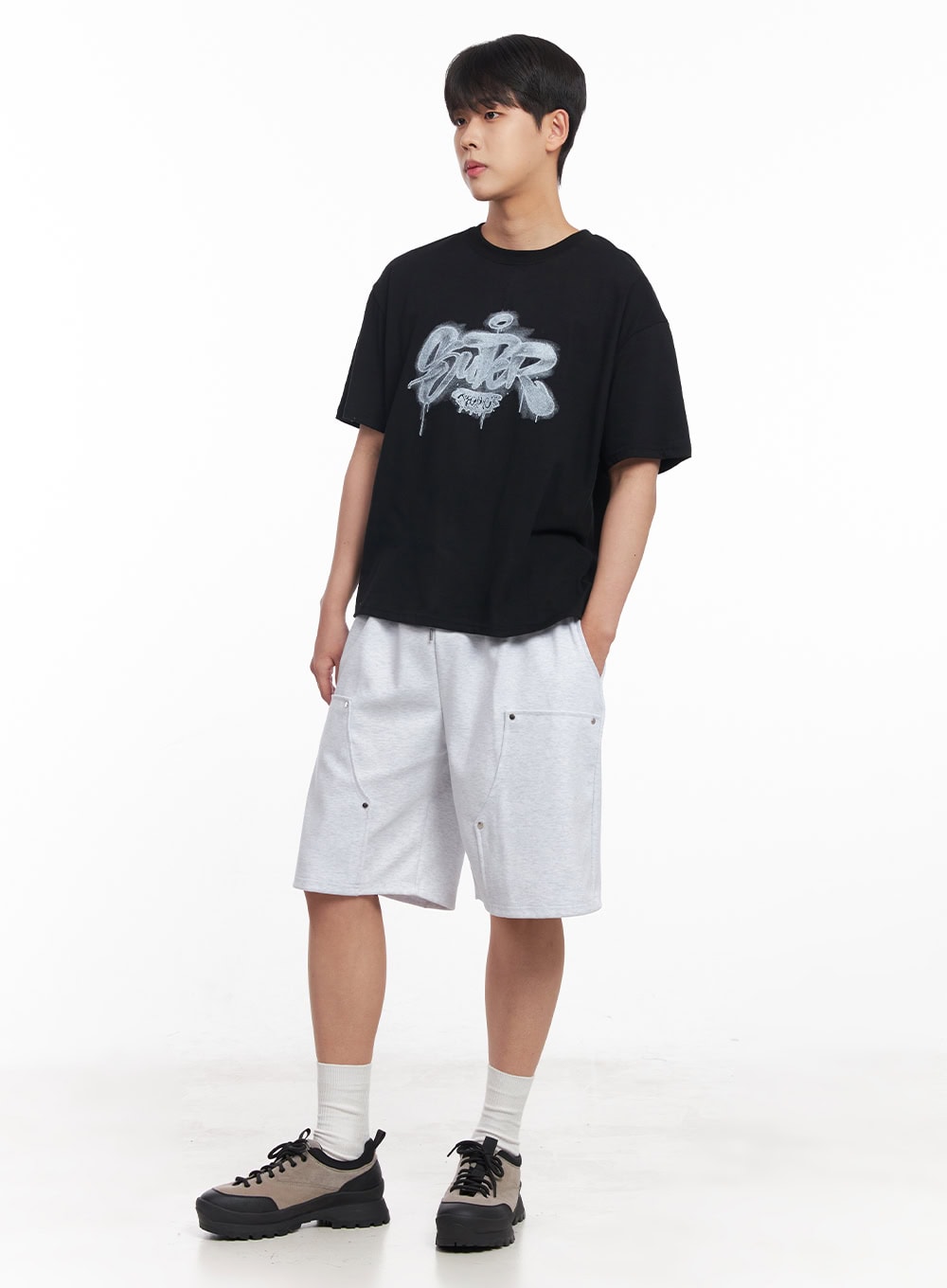 Men's Loose-Fit Graffiti T-Shirt IY520