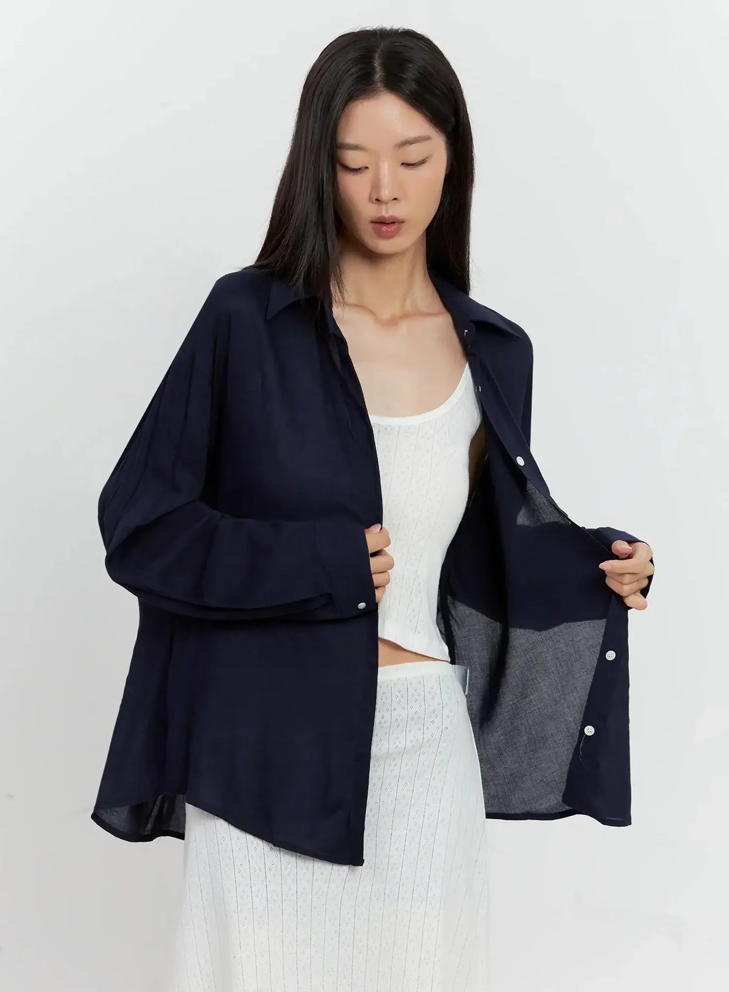 Classic Long-Sleeve Button-Up IL528