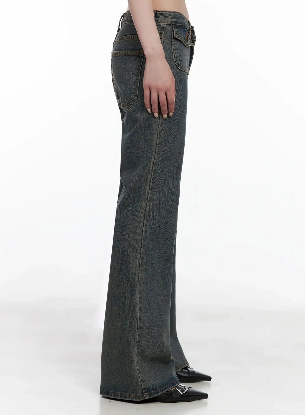 Rayne Washed Flared Jeans IS508