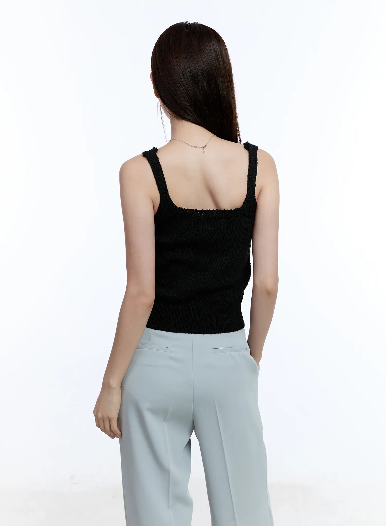 Buttoned Sleeveless Sweater CU513