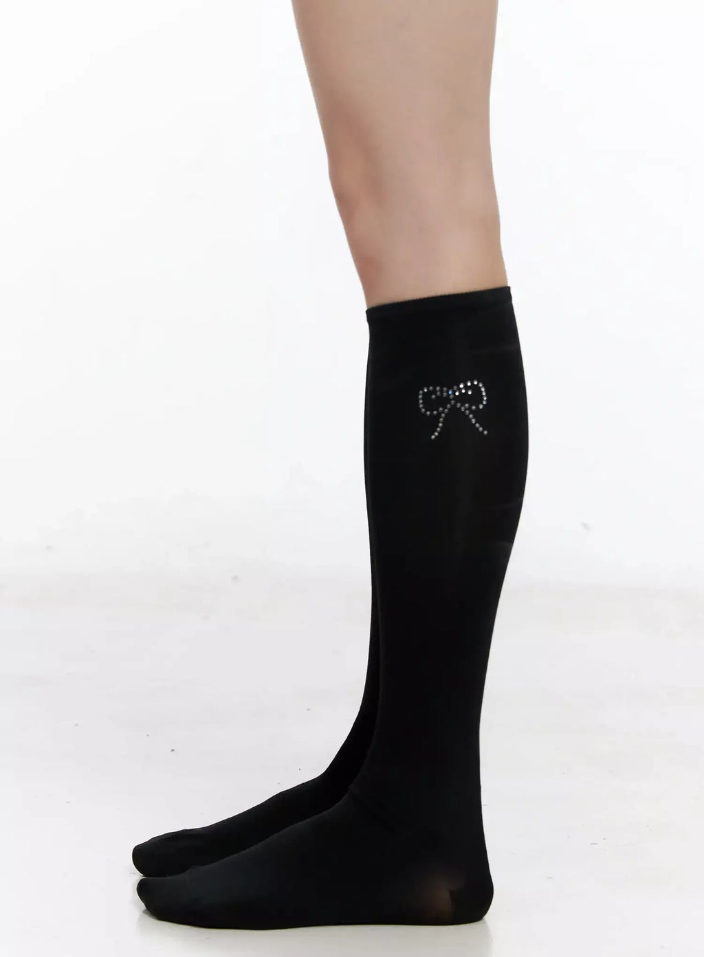 Rhinestone Heart Knee-High Socks IL531