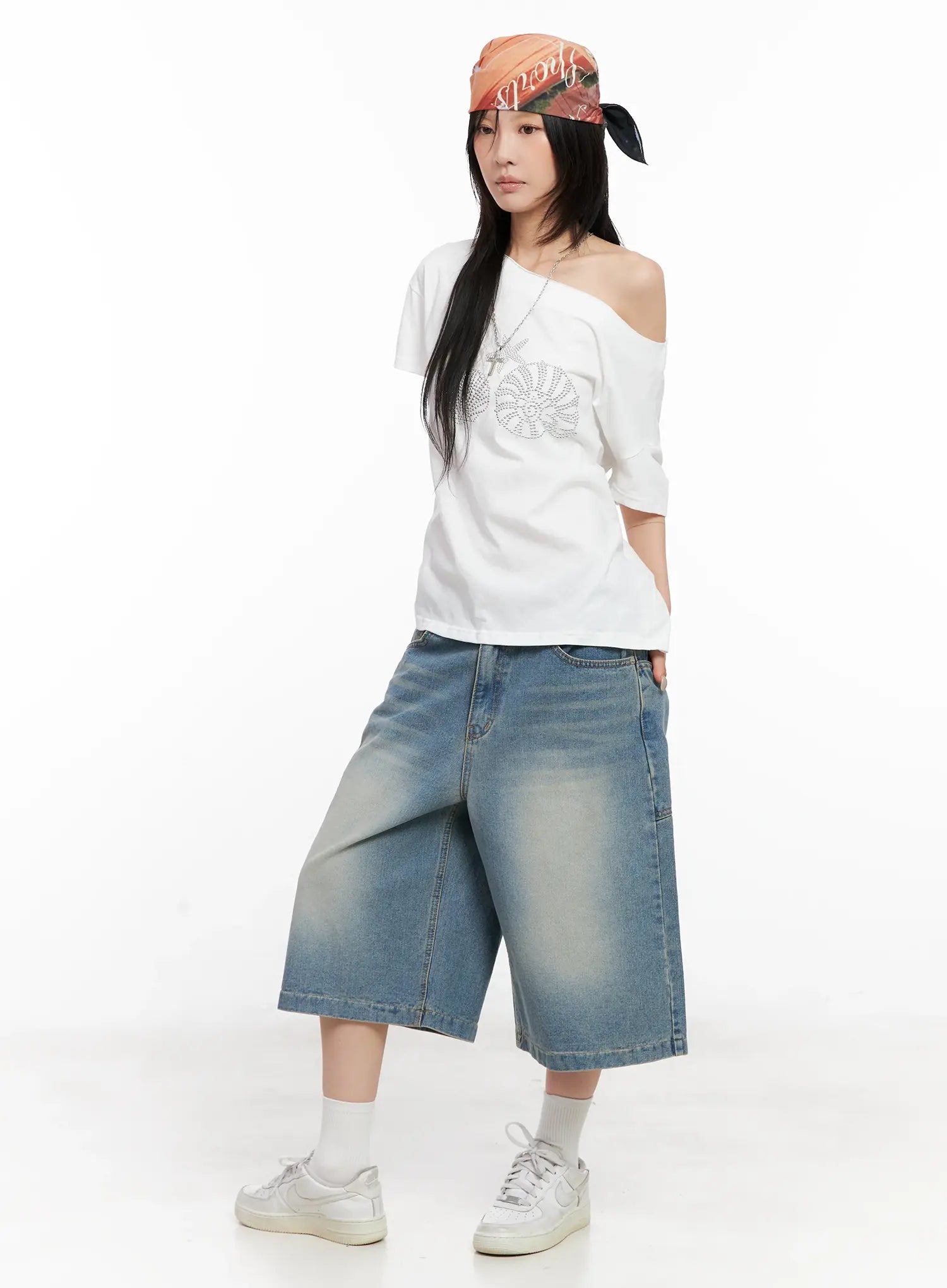 Washed Big-Pocket Denim Jorts CL525