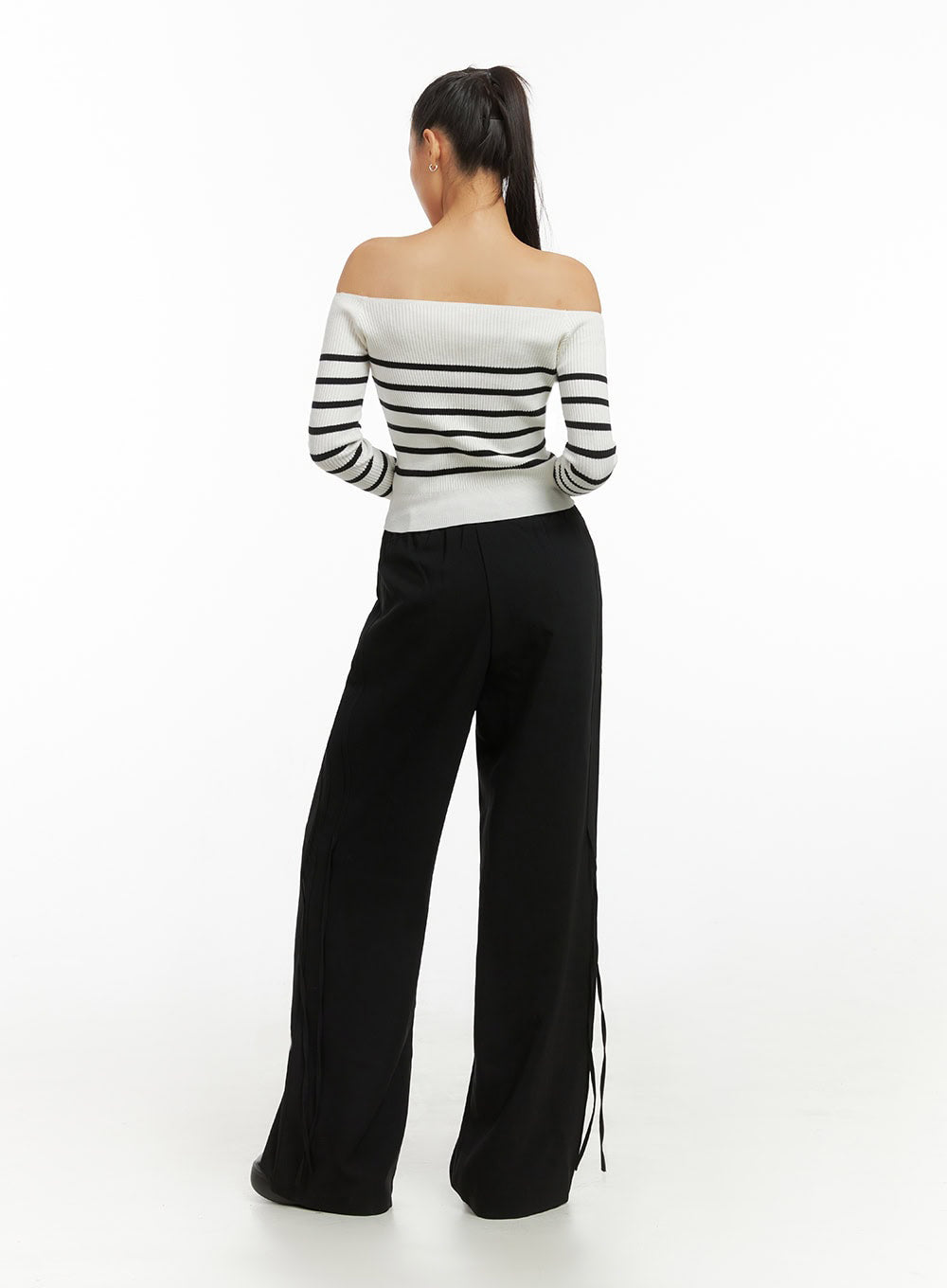 Stripe Buttoned Off-Shoulder Top IO409