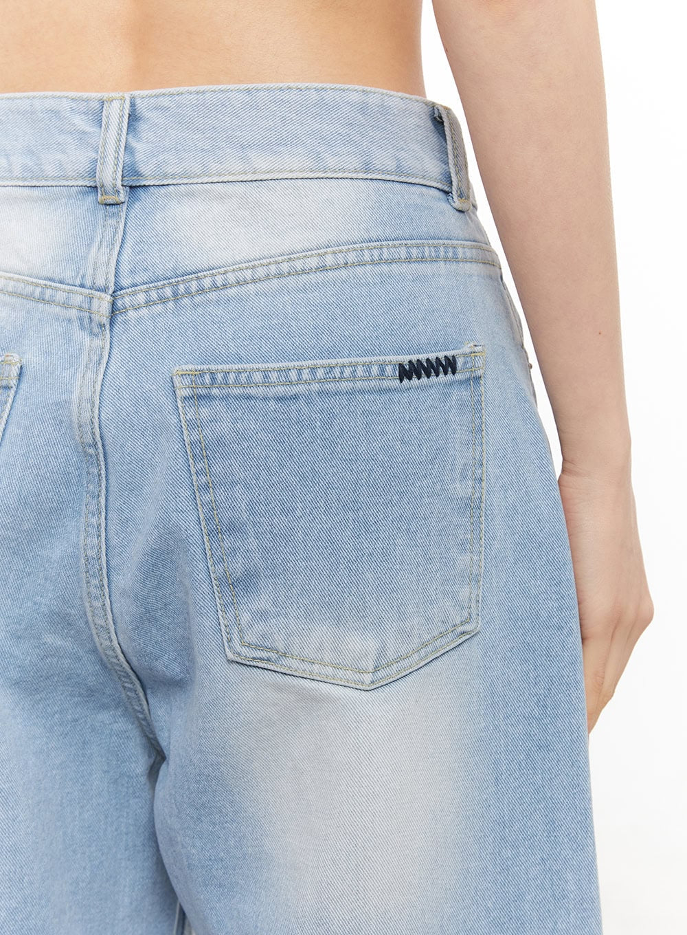 Calista Washed Wide-Leg Bootcut Jeans CA516