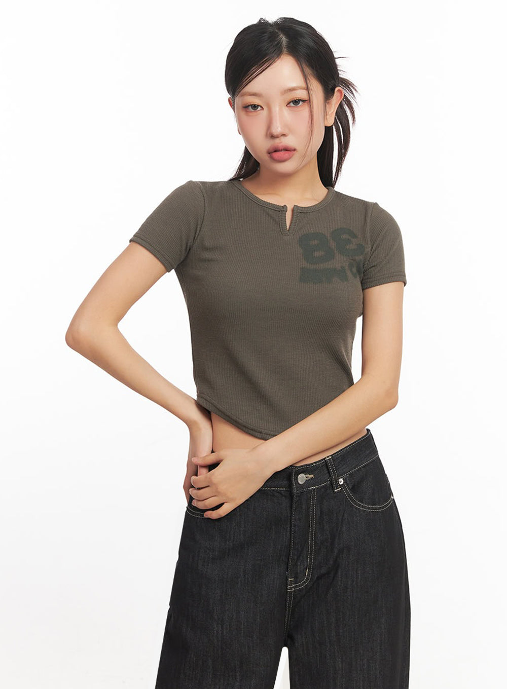 Tomboy Graphic Crop Top IA524