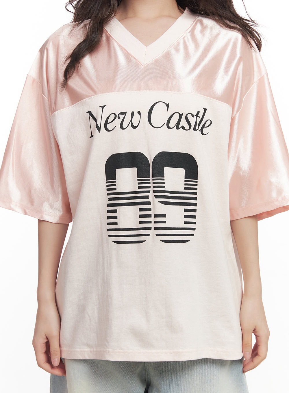 Graphic V-Neck Oversized Tee CA518