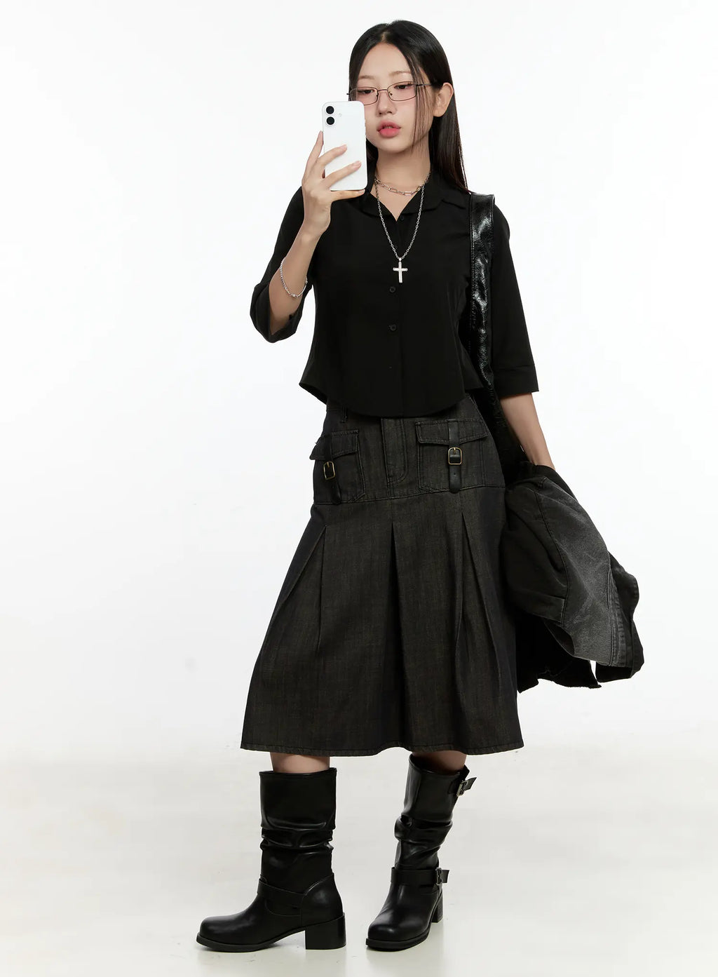 Chic Black Buttoned Half Sleeve Top CL531