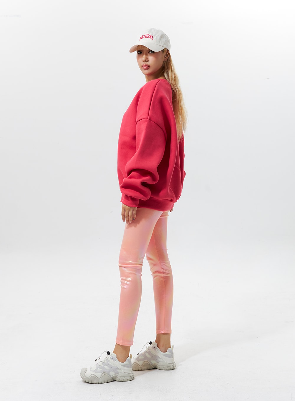 Comfy Cotton Round-Neck Sweatshirt IG324