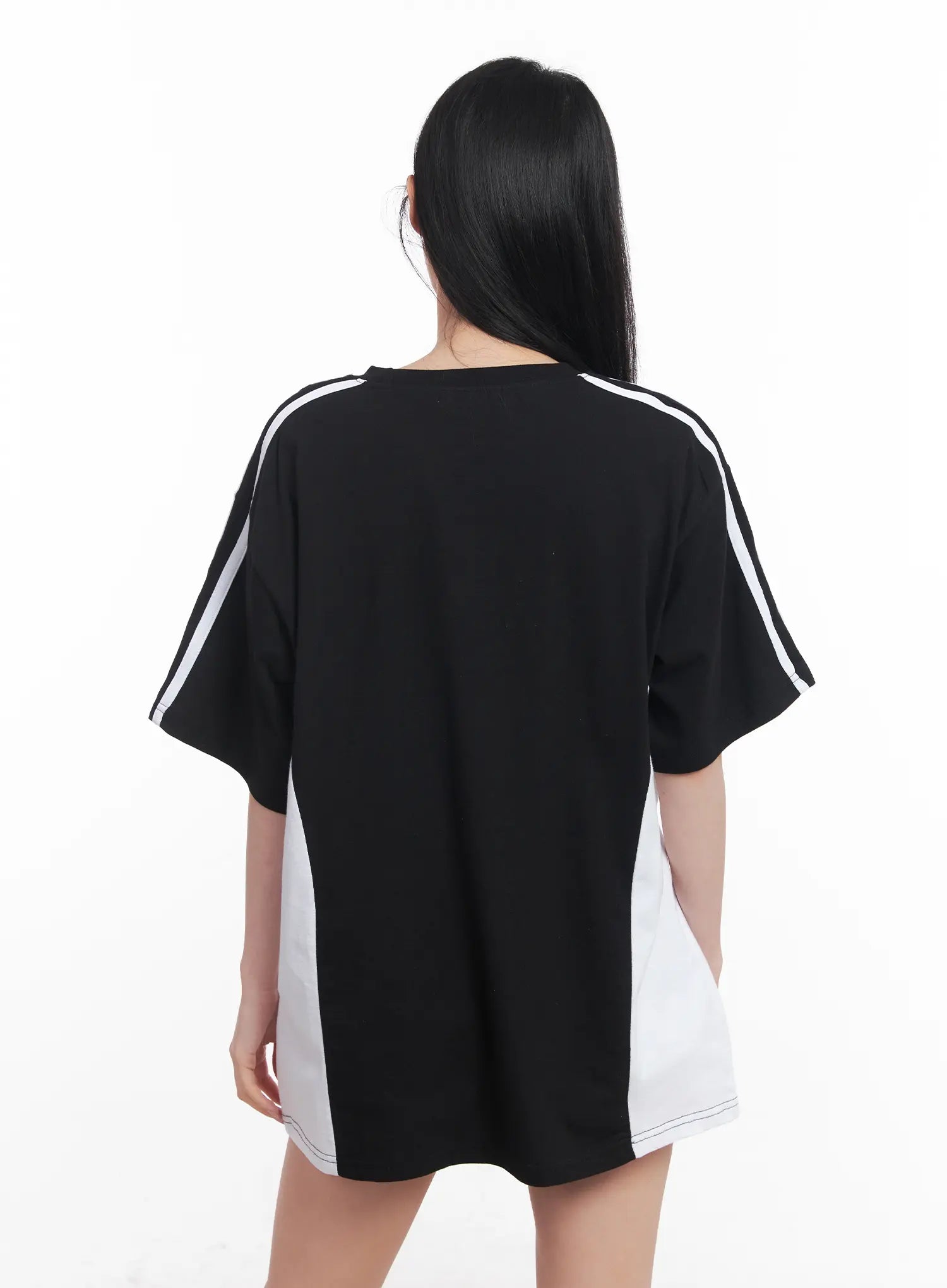 Oversized Striped Graphic Tee CU511