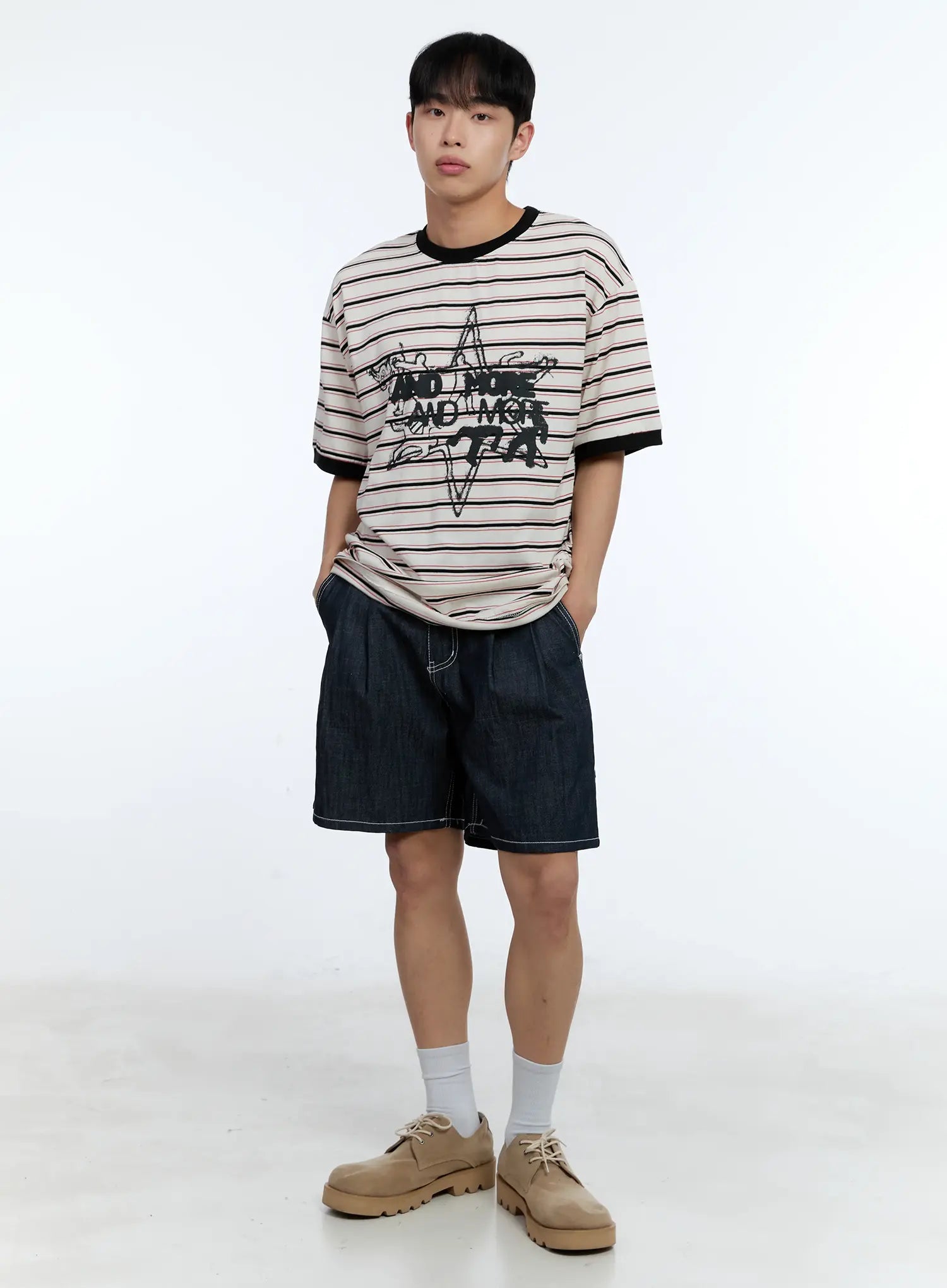Men's Star Contrast Stripe Tee IL517