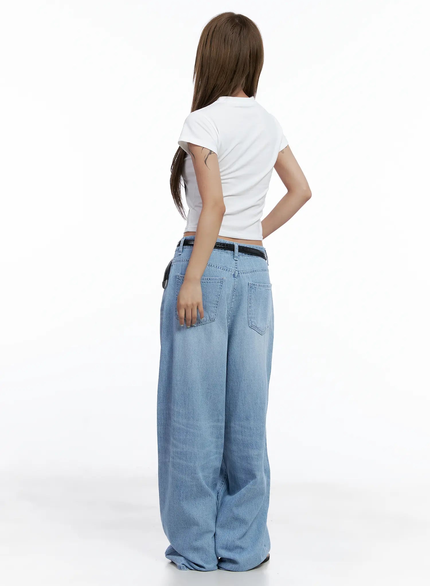 Kitty Graphic Crop Tee CL510