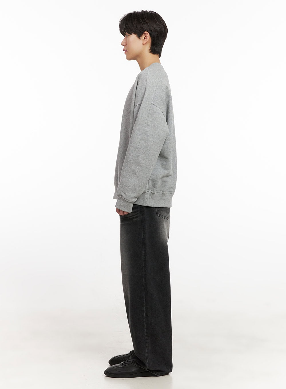 Men's Washed Relaxed-Fit Jeans IJ517