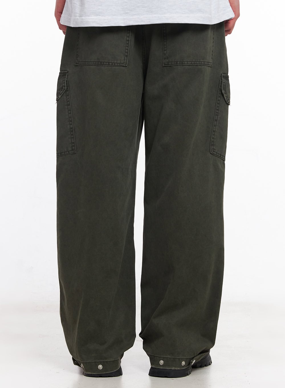 Men's Wide-Fit Cargo Pants IU512