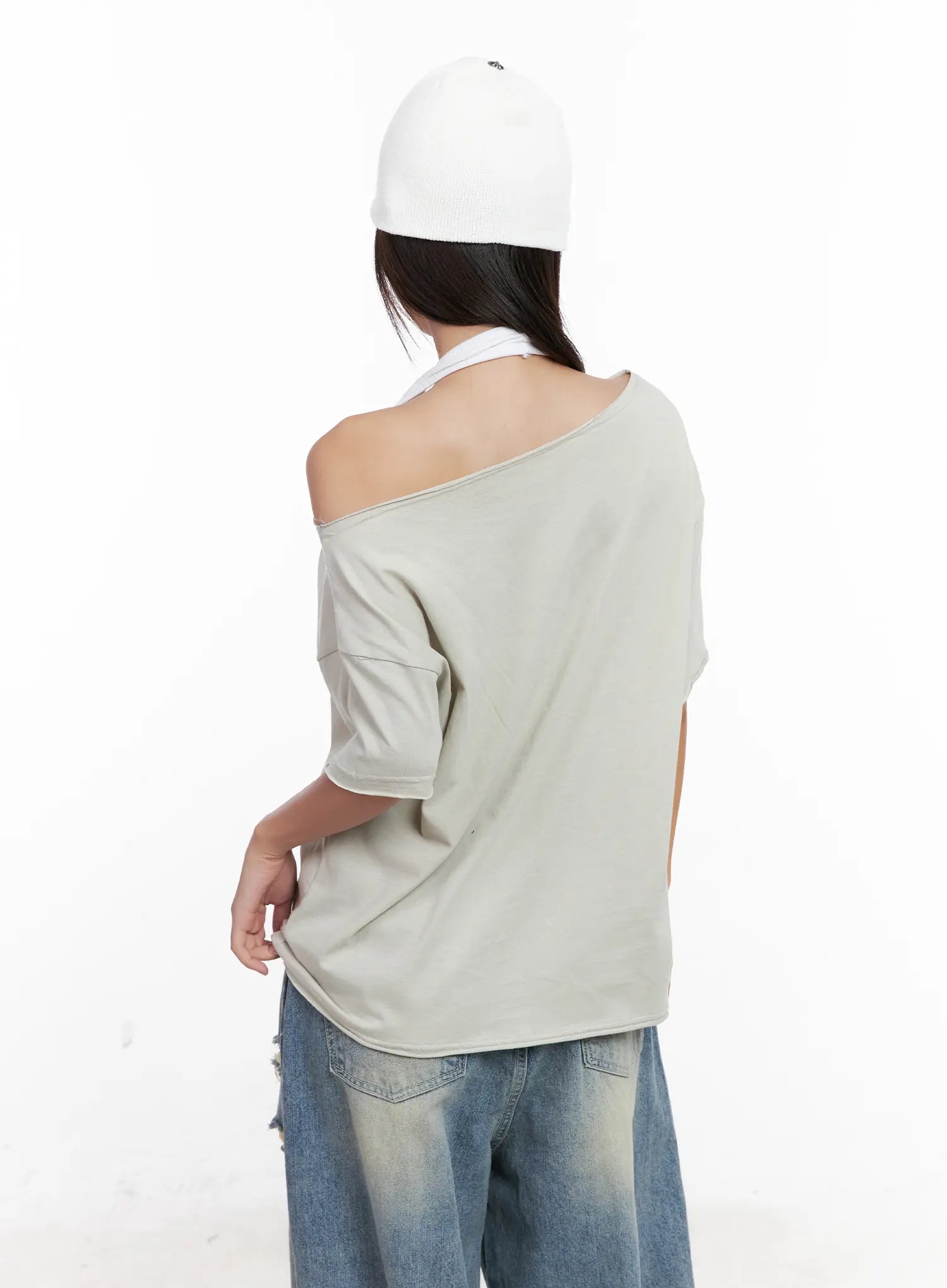 Casual Off-Shoulder Graphic Tee CL518