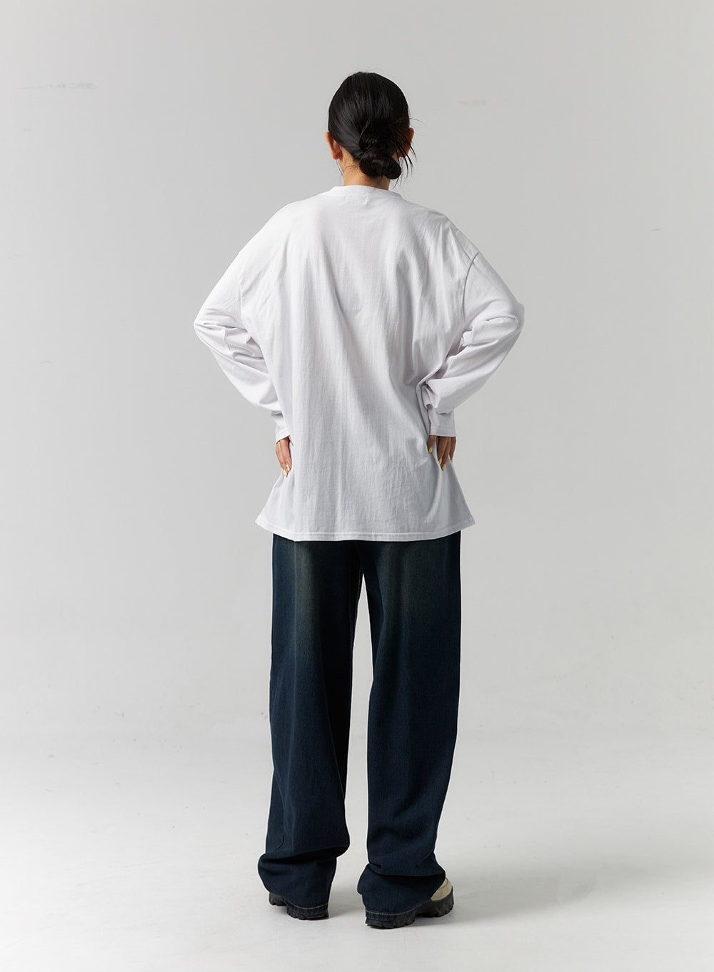 Graphic Loose Fit Long Sleeve Tee CS320