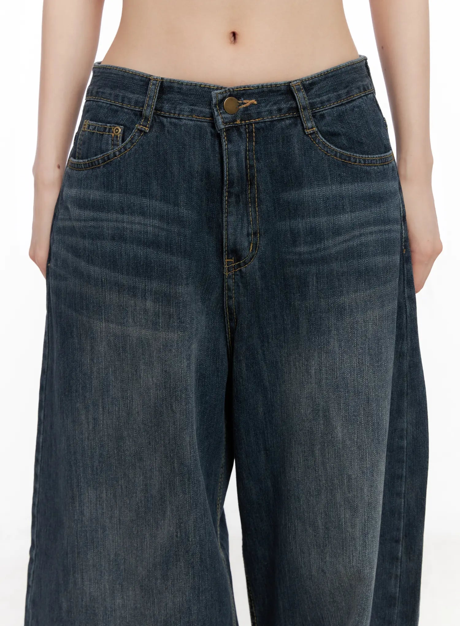 Seoy Washed Denim Jeans CG525