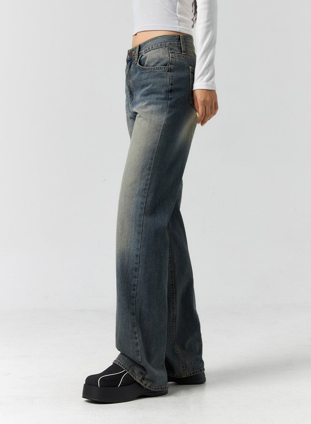 Vintage Wash Bootcut Jeans CS305