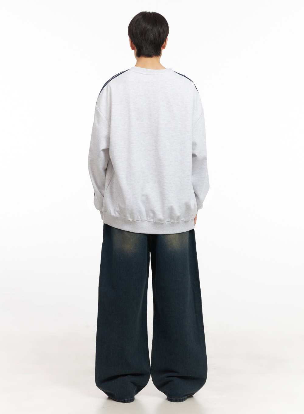 Men's Oversized Star Graphic Sweatshirt IJ517