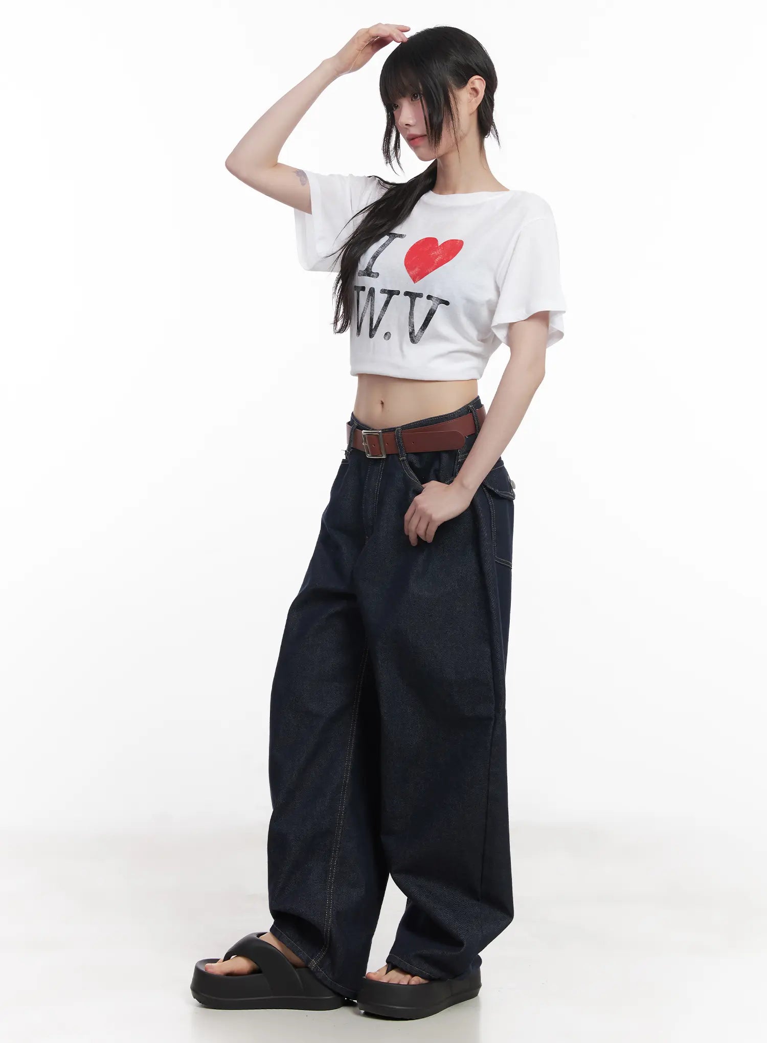 Hyein No-Fade Relaxed-Fit Jeans CU519