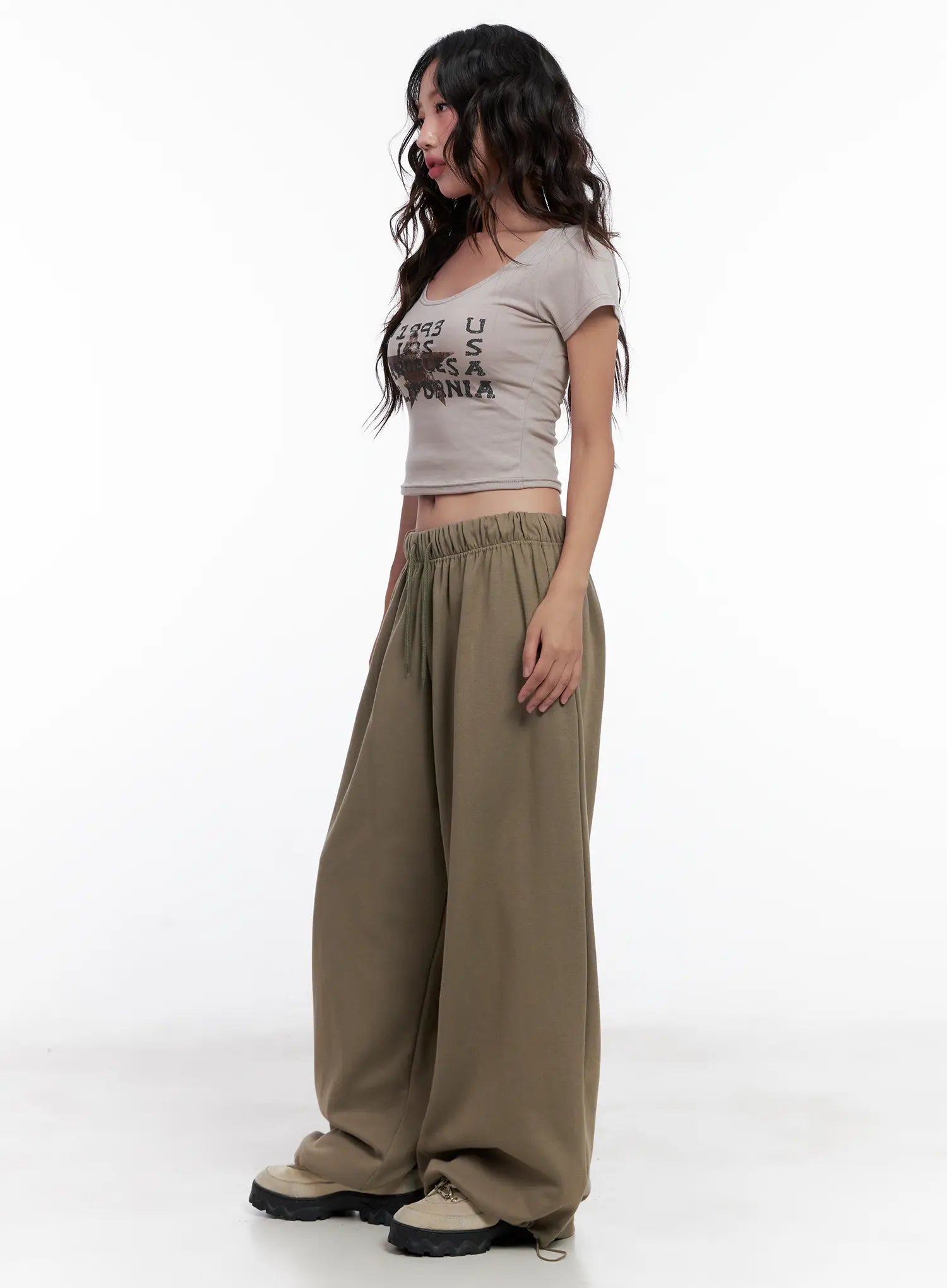 Embellished Wide-Leg Sweatpants CL518