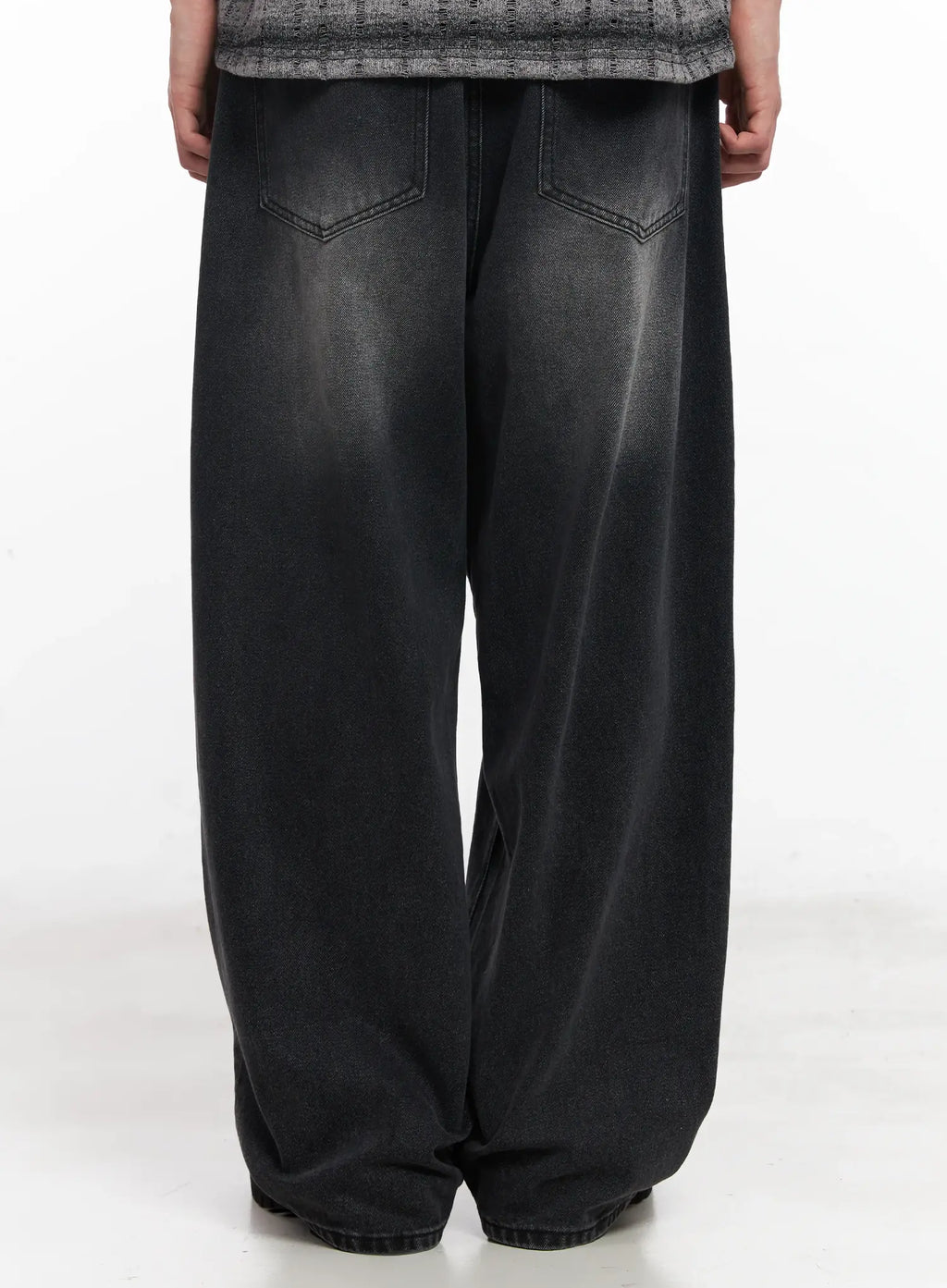 Men's Washed Wide-Leg Jeans IU526