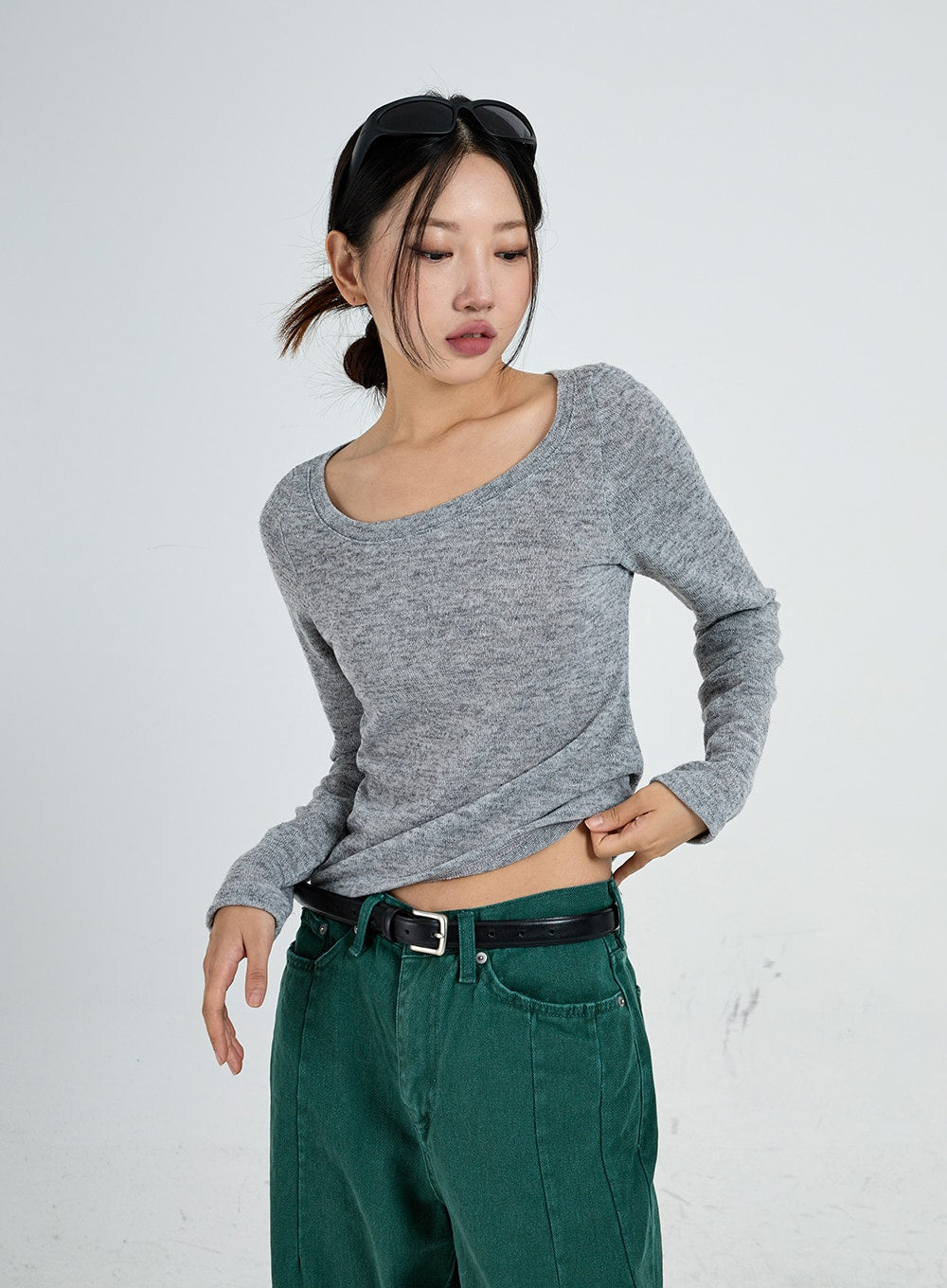 Simpe Wide Round Neck T-Shirt CO17