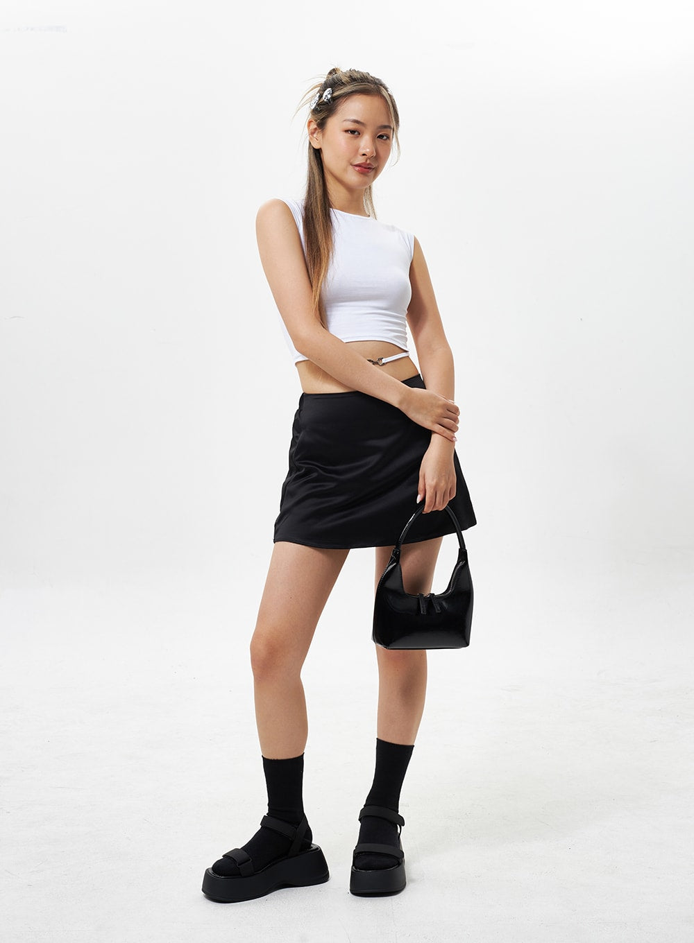 Chain Detail Cropped Top CY330