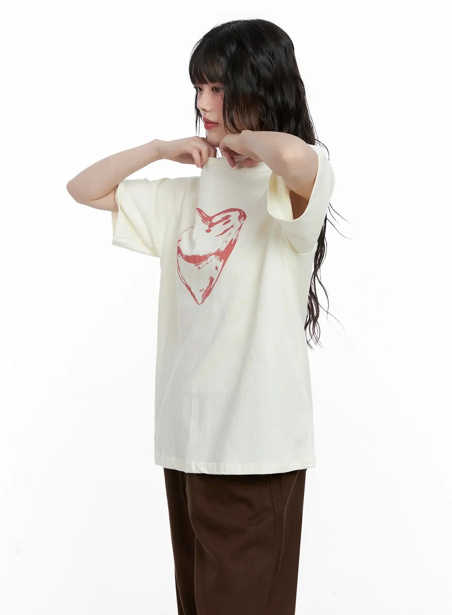 Heart Graphic Tee IL531