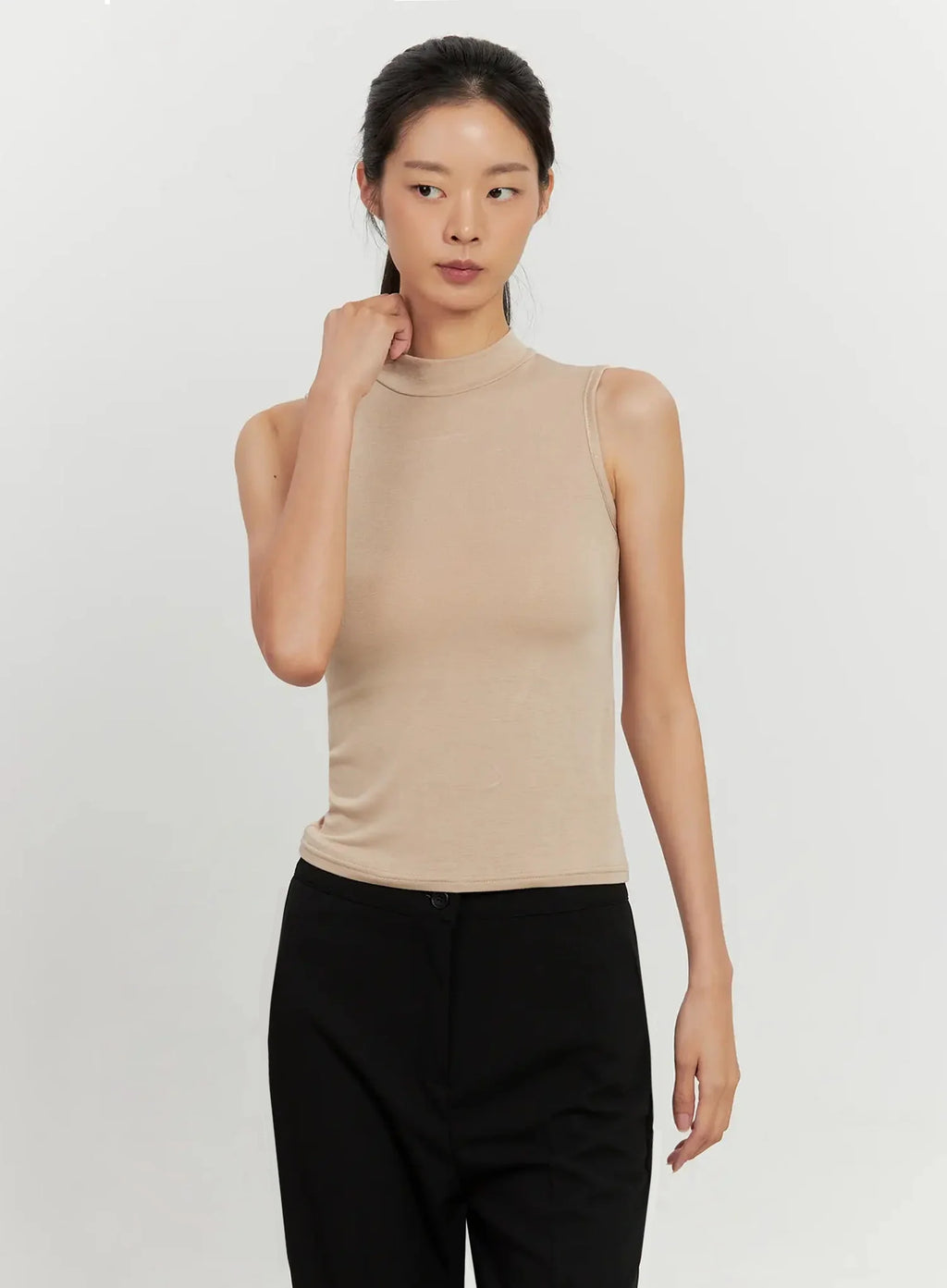 Mock Neck Sleeveless Top IL528