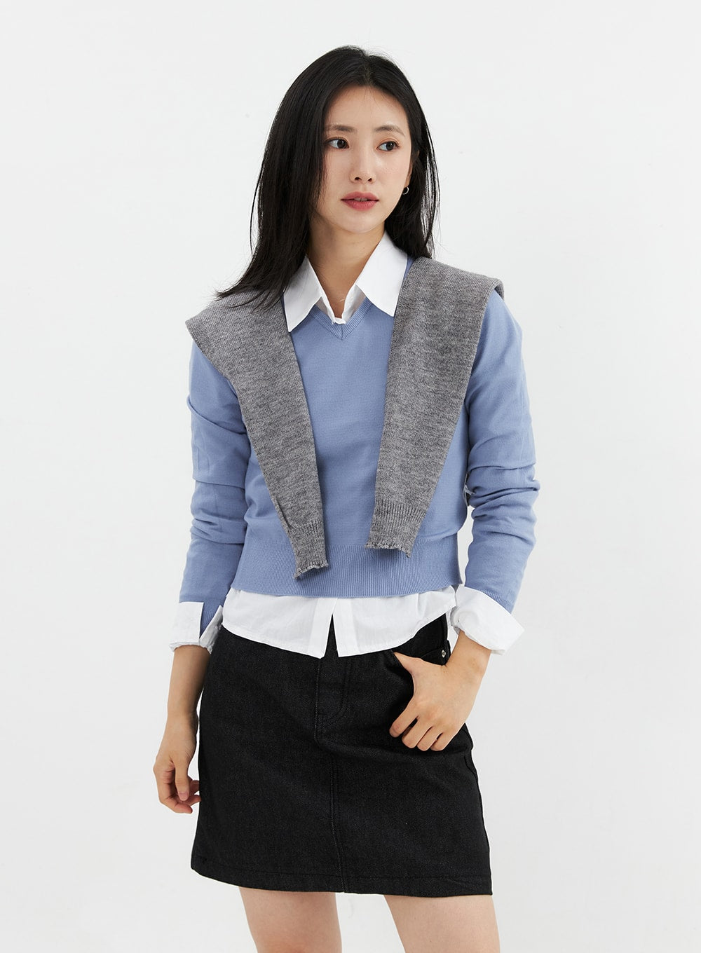 V-Neck Knit Sweater OO304